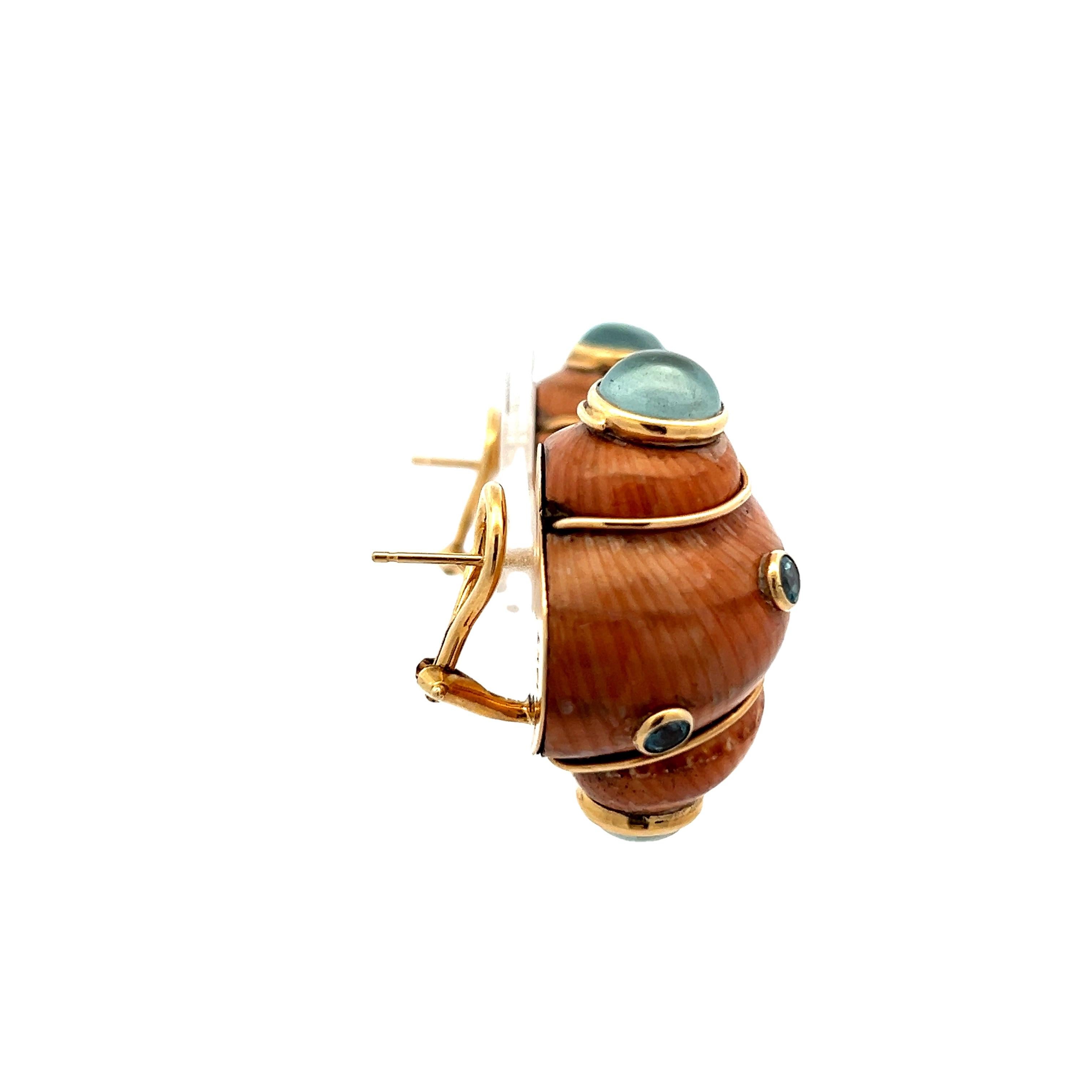 Modernist MAZ Shell and Aquamarine Earrings in 14K Yellow Gold, Signed Vintage For Sale