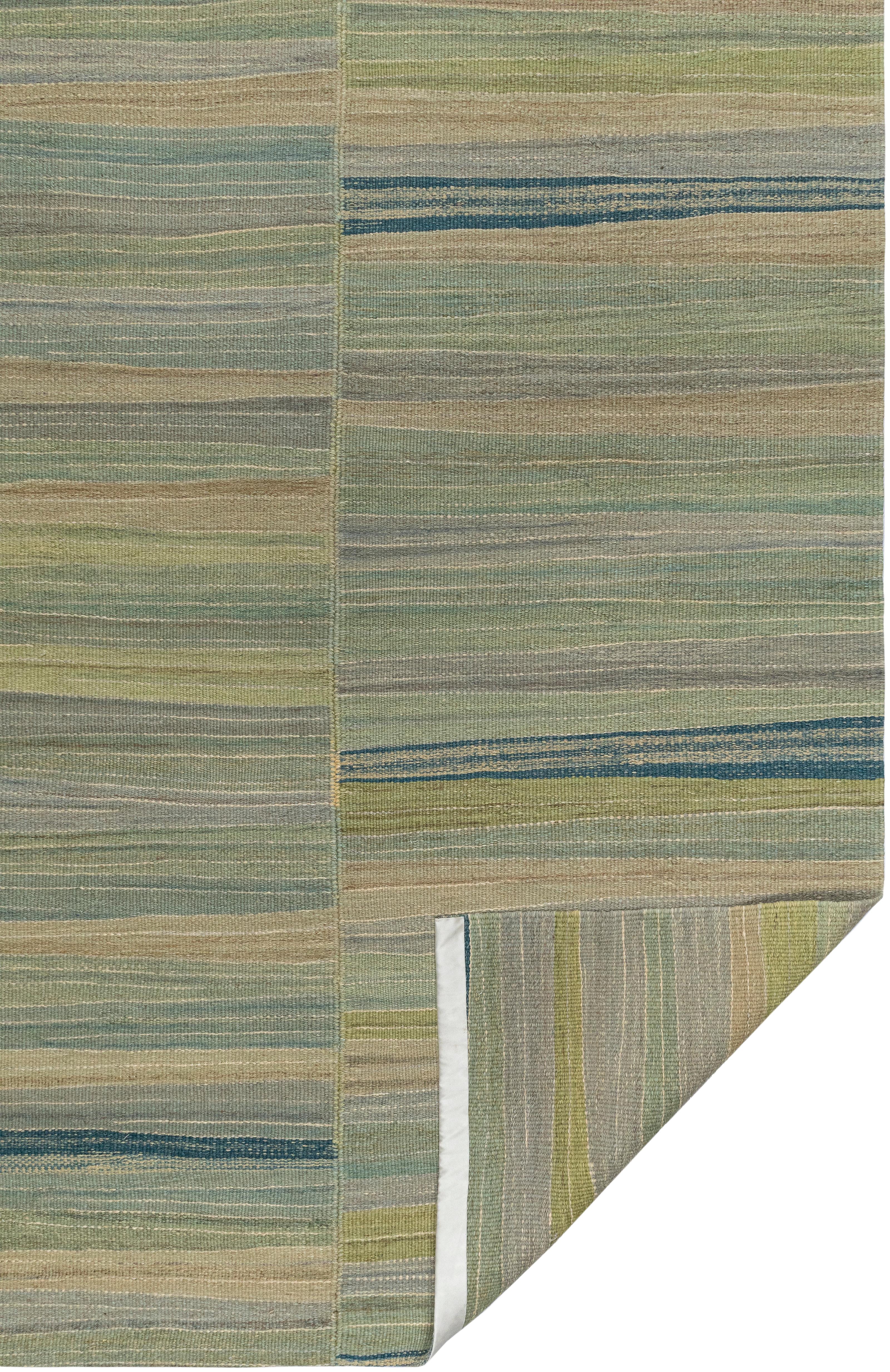 Rug & Kilim Mazandaran a tessitura piatta di Nasiri - Lana filata a mano, tinture naturali in vendita 4