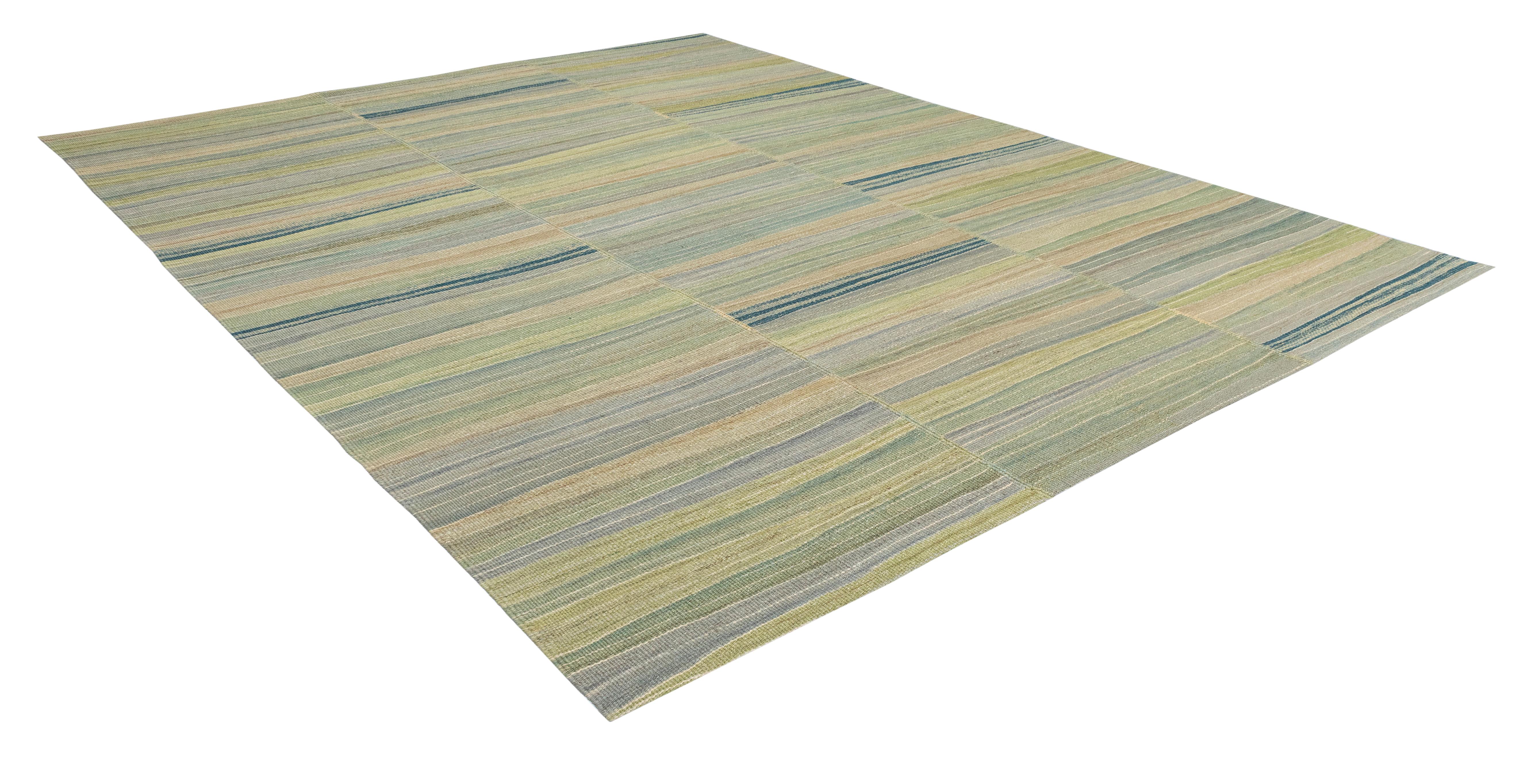 Rug & Kilim Mazandaran a tessitura piatta di Nasiri - Lana filata a mano, tinture naturali In condizioni Nuovo in vendita a New York, NY