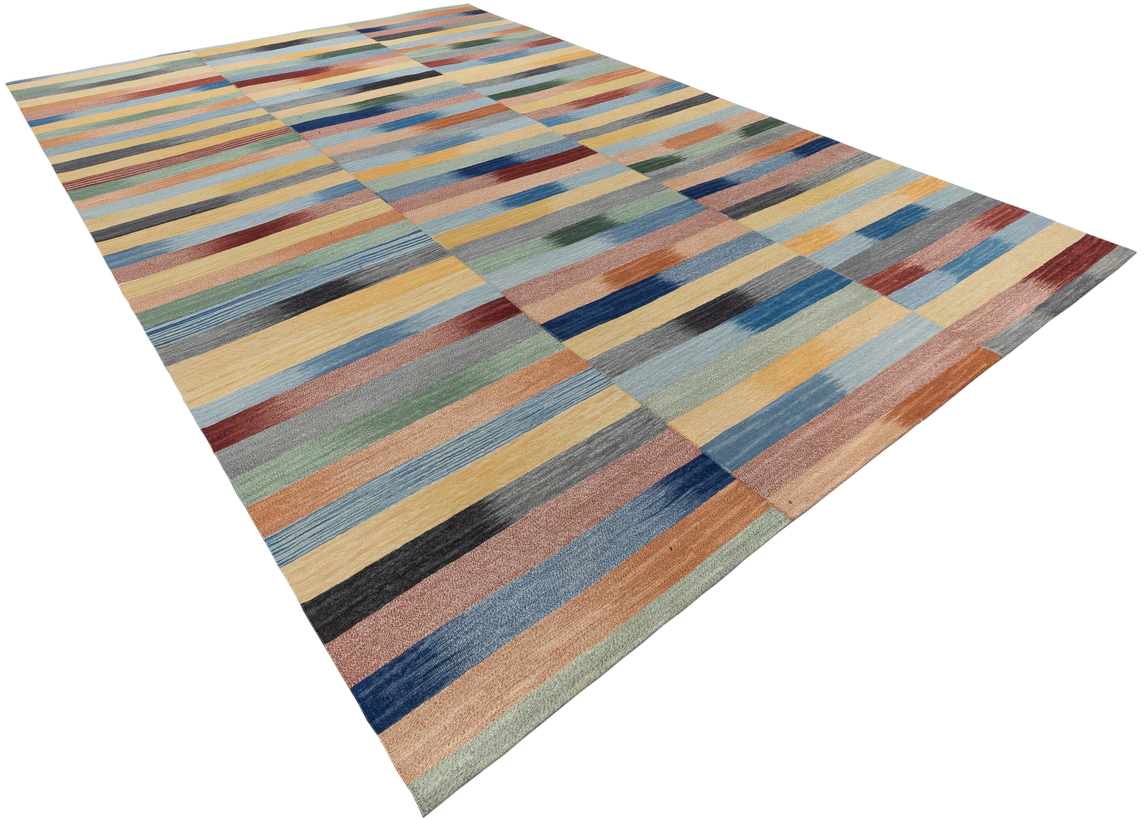 Hand-Woven Mazandaran Kilim Rug, Multicolor Modern Flatweave  Handwoven Wool  Custom Size For Sale