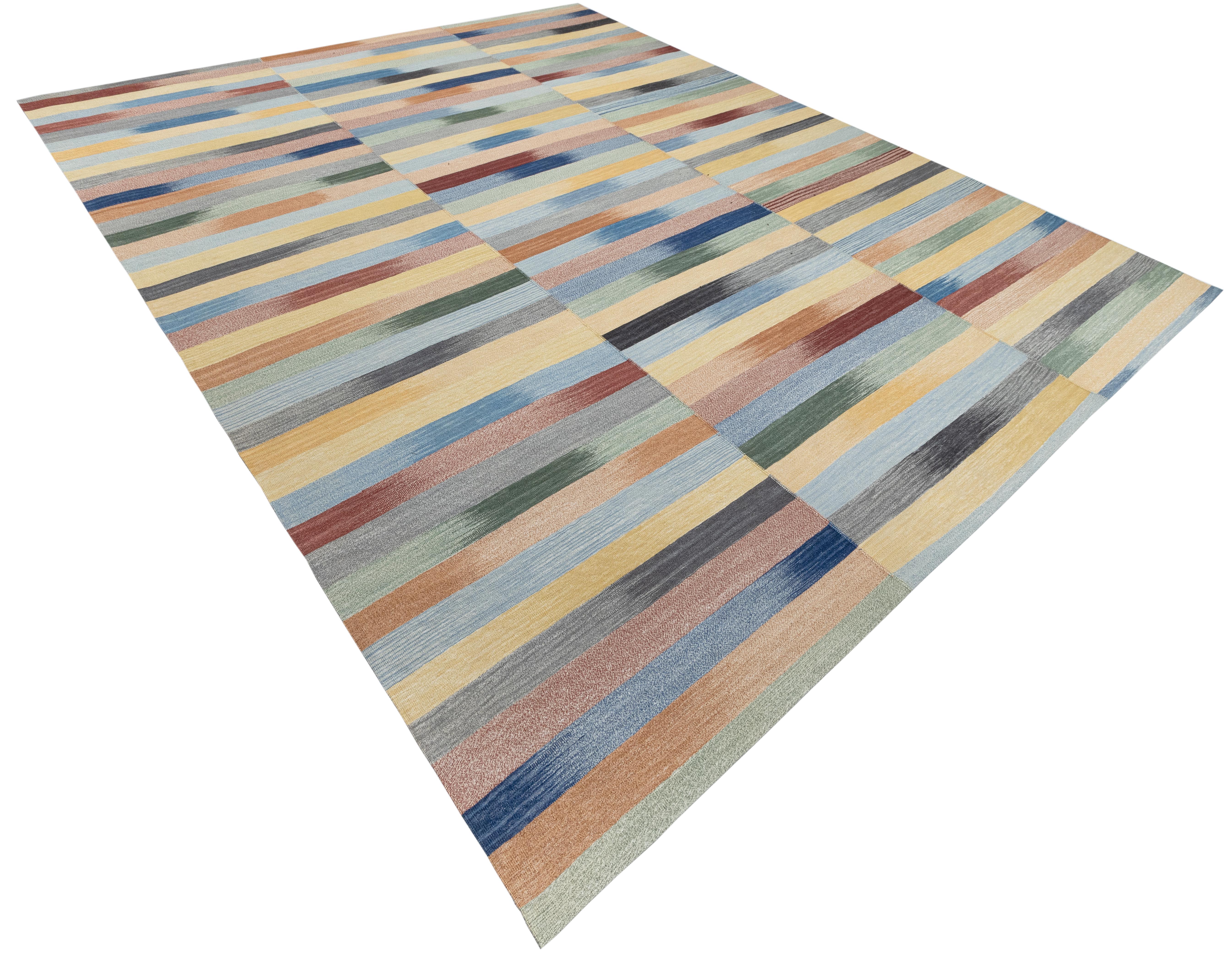 Mazandaran Kilim Rug, Multicolor Modern Flatweave  Handwoven Wool  Custom Size In New Condition For Sale In New York, NY