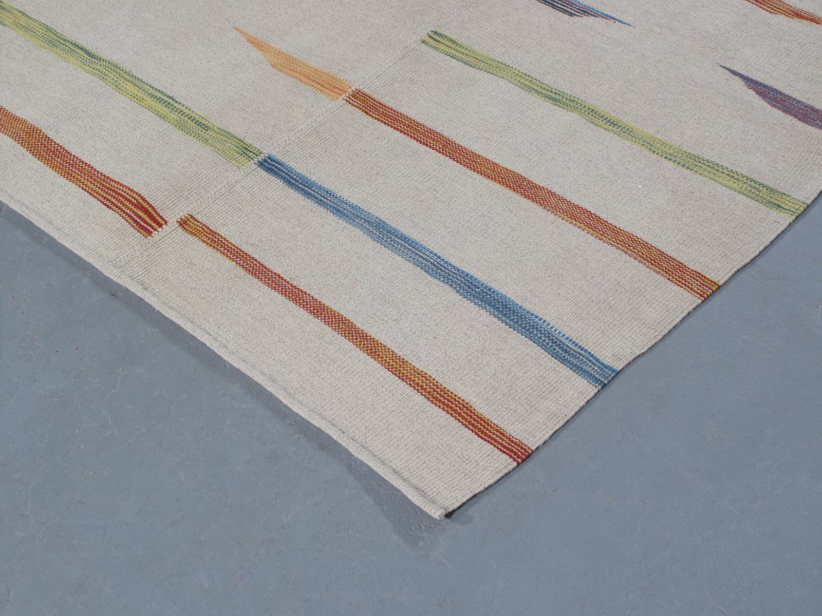 Mazandaran Flachgewebe-Teppich im modernen Stil der Jahrhundertmitte (Handgewebt) im Angebot