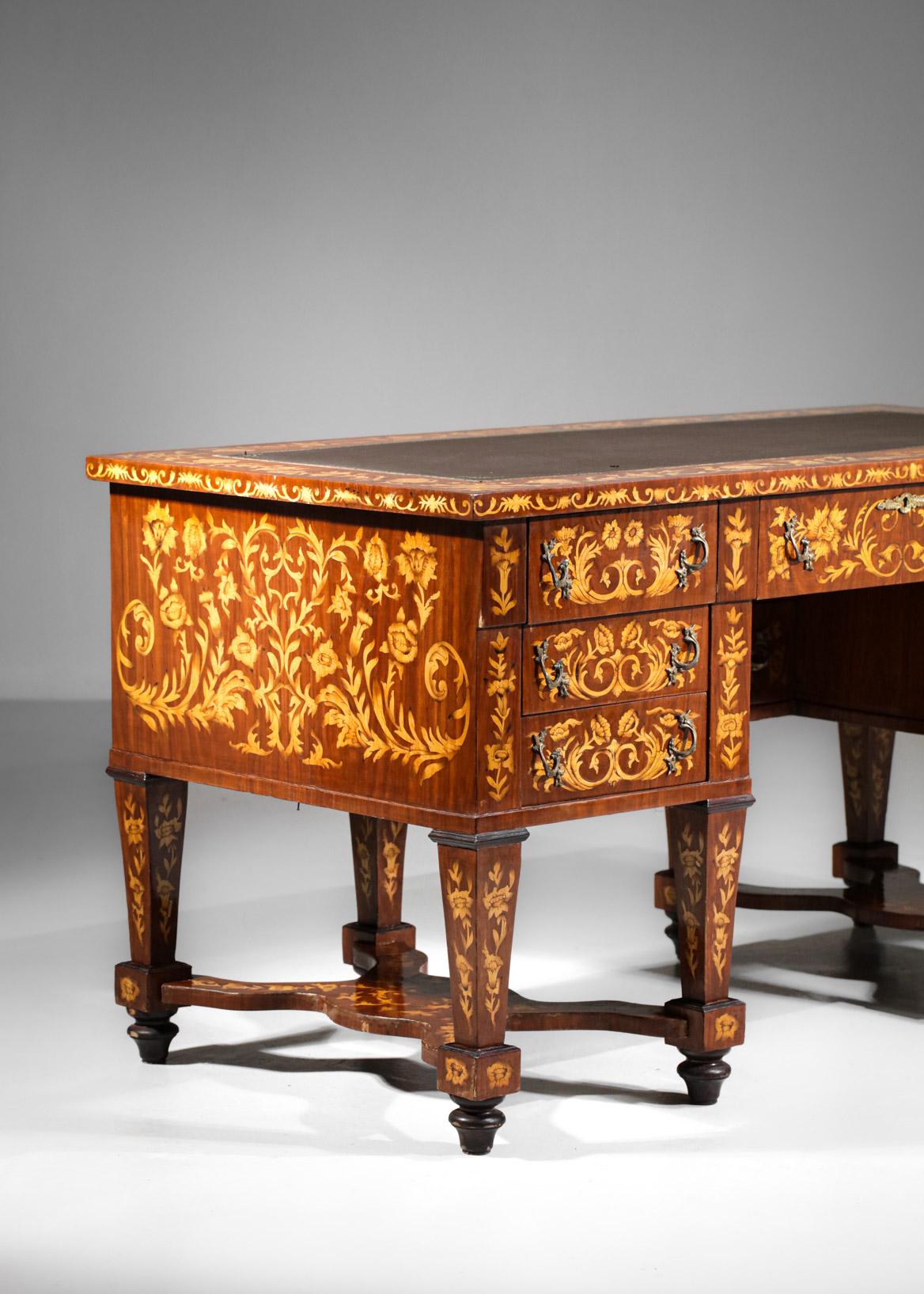 Mazarin Style Desk in Solid Wood and Floral Marquetry, F419 3