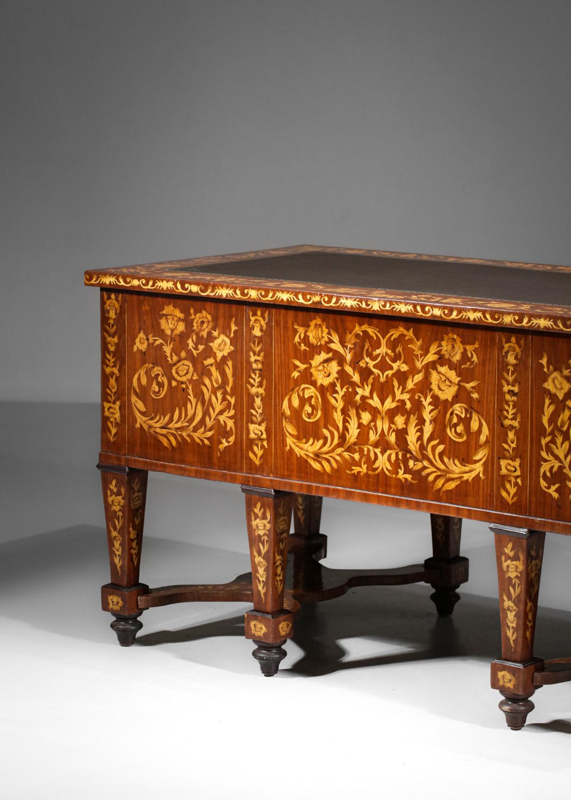 Mazarin Style Desk in Solid Wood and Floral Marquetry, F419 9