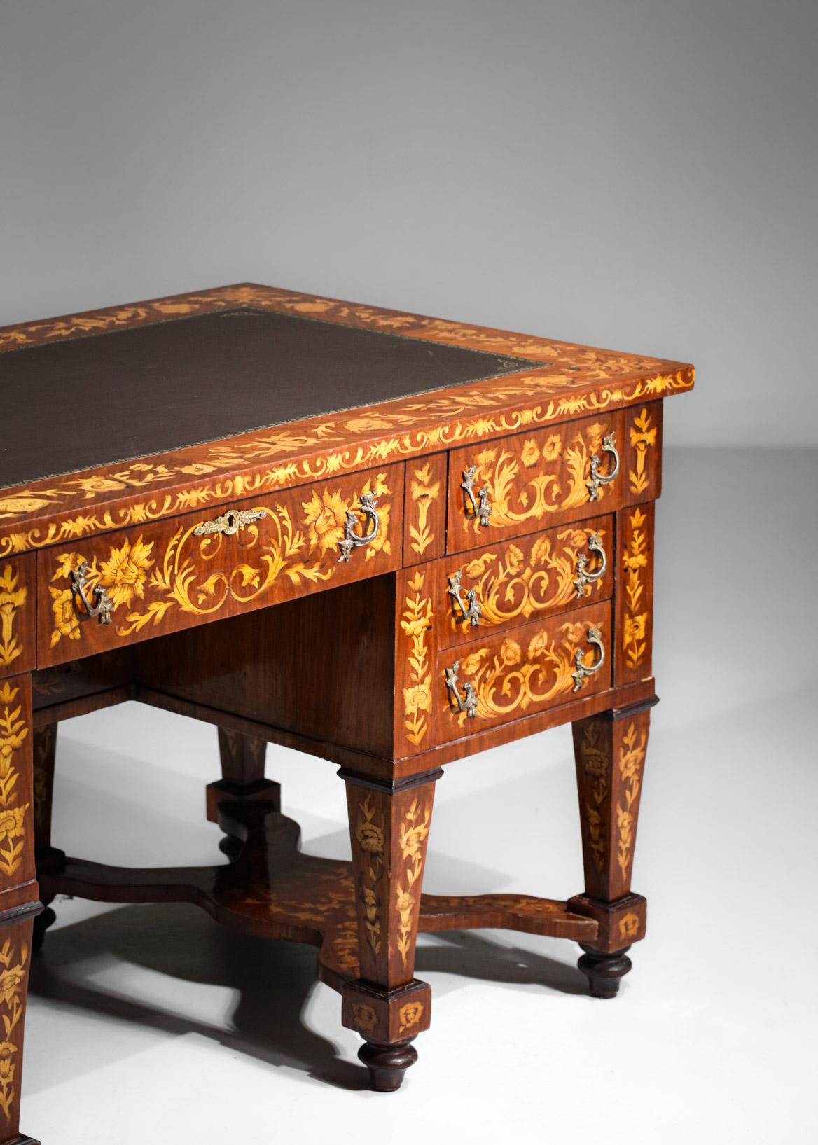 Italian Mazarin Style Desk in Solid Wood and Floral Marquetry, F419