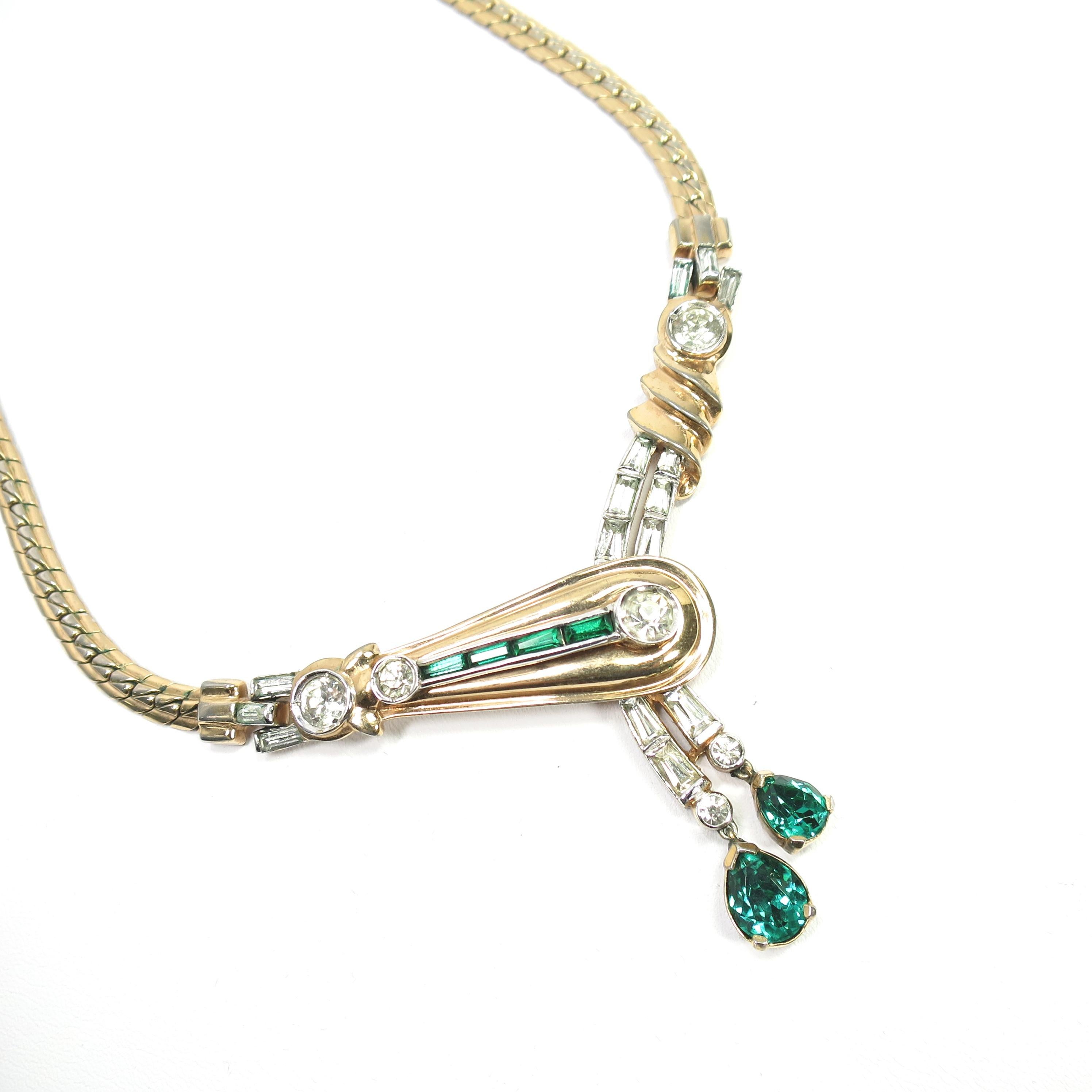 Mazer Bros. Gold & Rhodium Emerald Asymmetrical Necklace & Earrings Set, 1940s For Sale 1