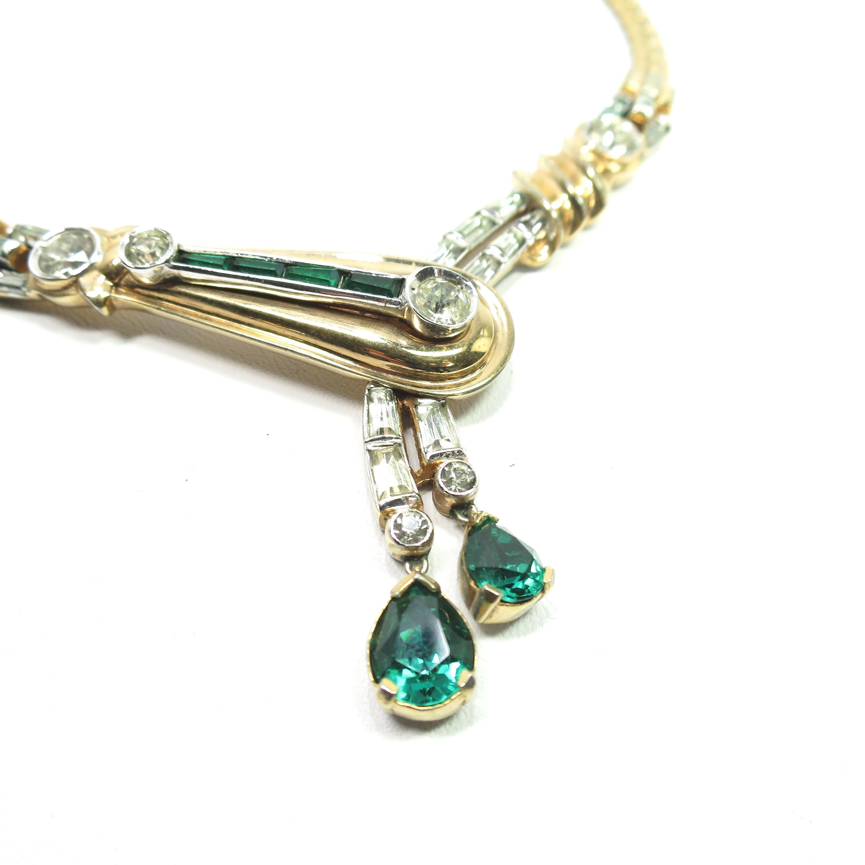 Mazer Bros. Gold & Rhodium Emerald Asymmetrical Necklace & Earrings Set, 1940s For Sale 2