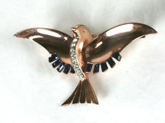 Mazer Retro Flying Dove Brooch
