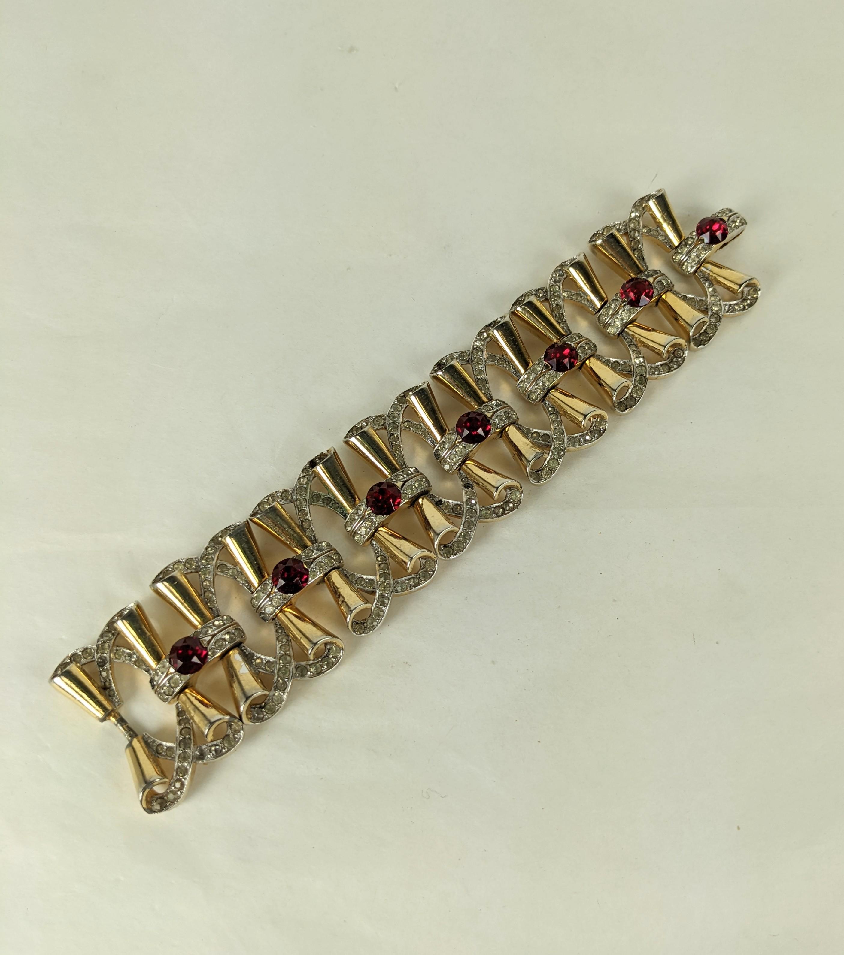 Women's or Men's Mazer Retro Wide Link Bracelet For Sale