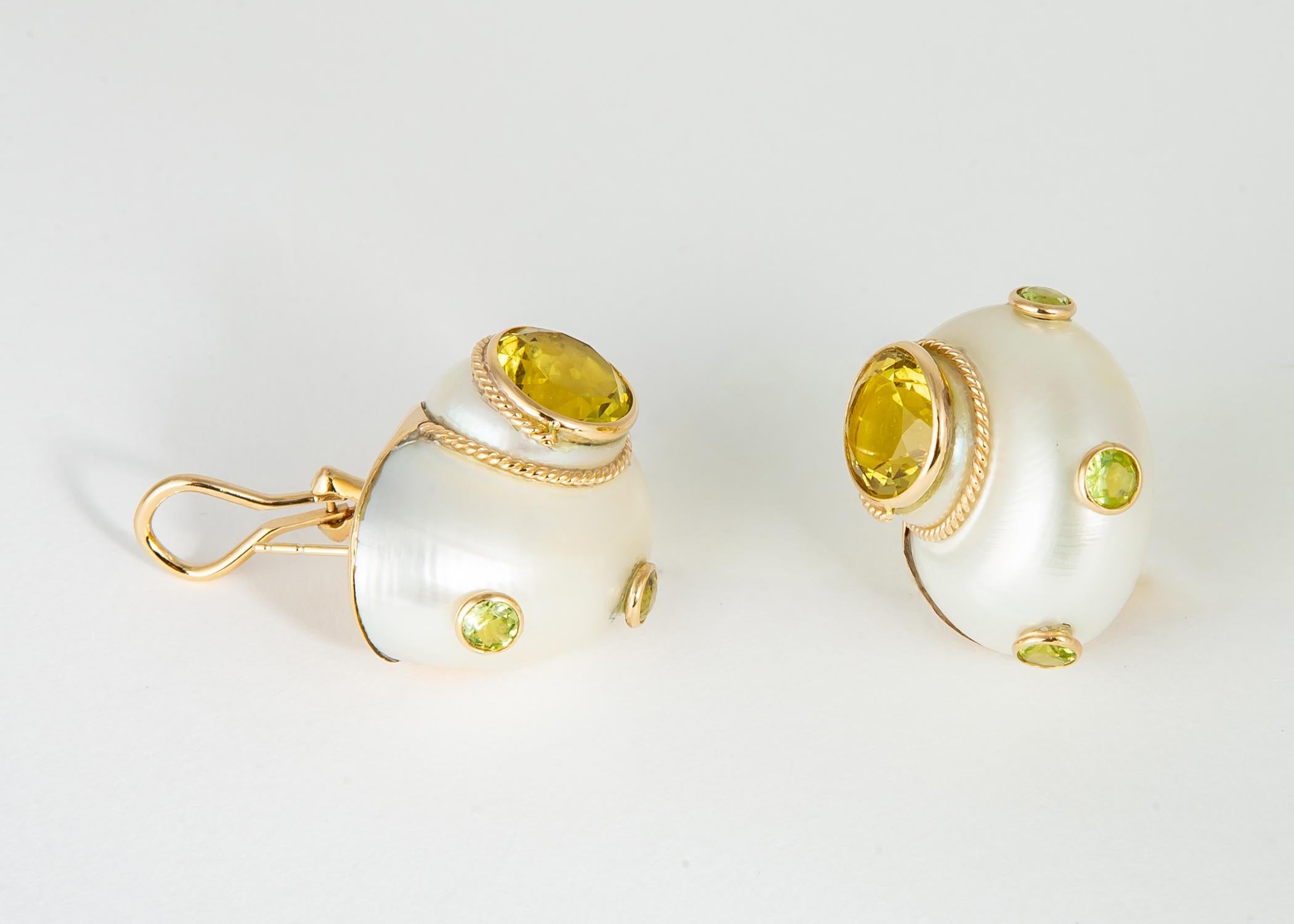 Contemporary Mazza Bros. Turbo Shell Earrings