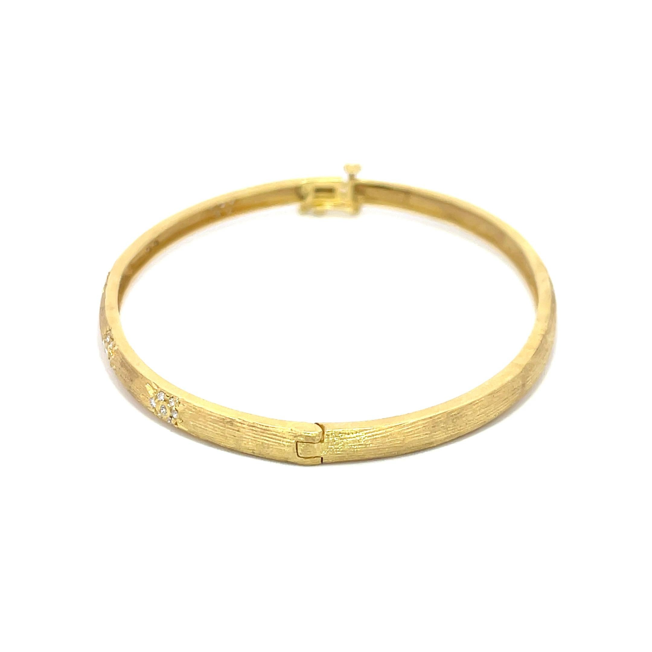 Bracelet jonc florentin Mazza en or jaune 14 carats et diamants Neuf - En vente à Dallas, TX