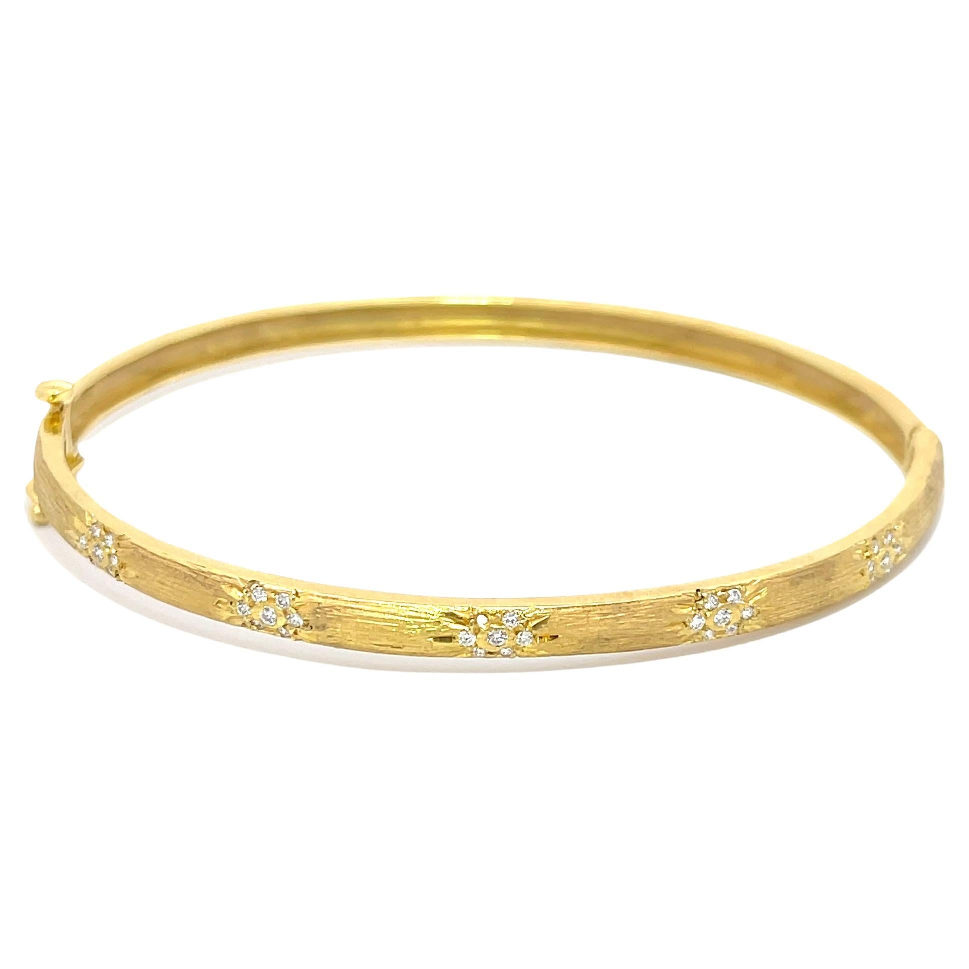Bracelet jonc florentin Mazza en or jaune 14 carats et diamants en vente