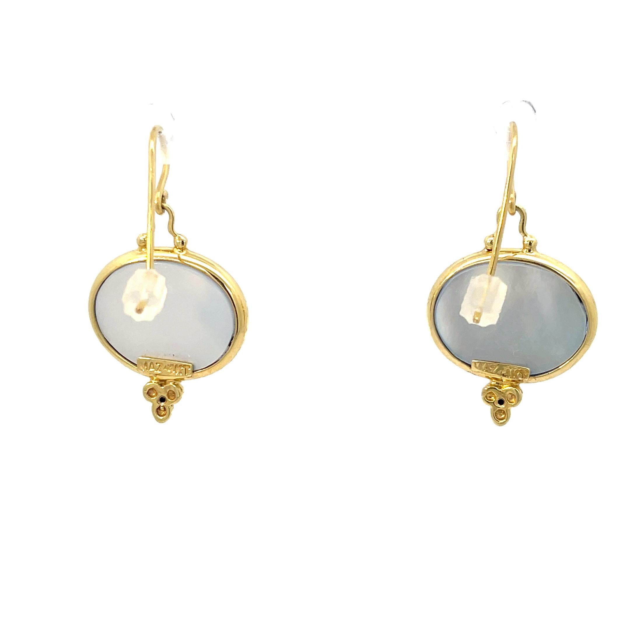 Mazza Murano Venetian Glass in 14K Yellow Gold Earrings with 0.04ct of Diamonds.
1