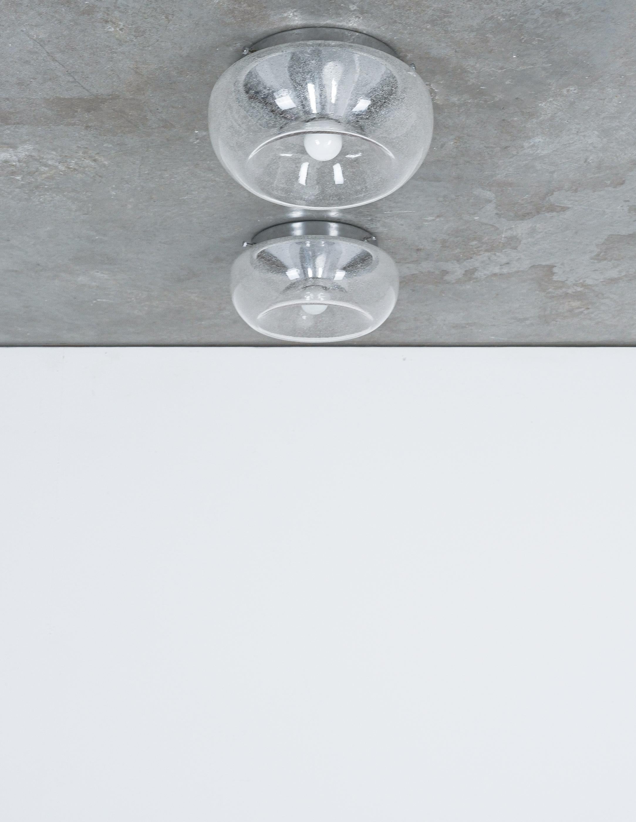 Mazzega Carlo Nason Pulegoso Glass  Flush Mount Lamps (8), circa 1960, Italy For Sale 4