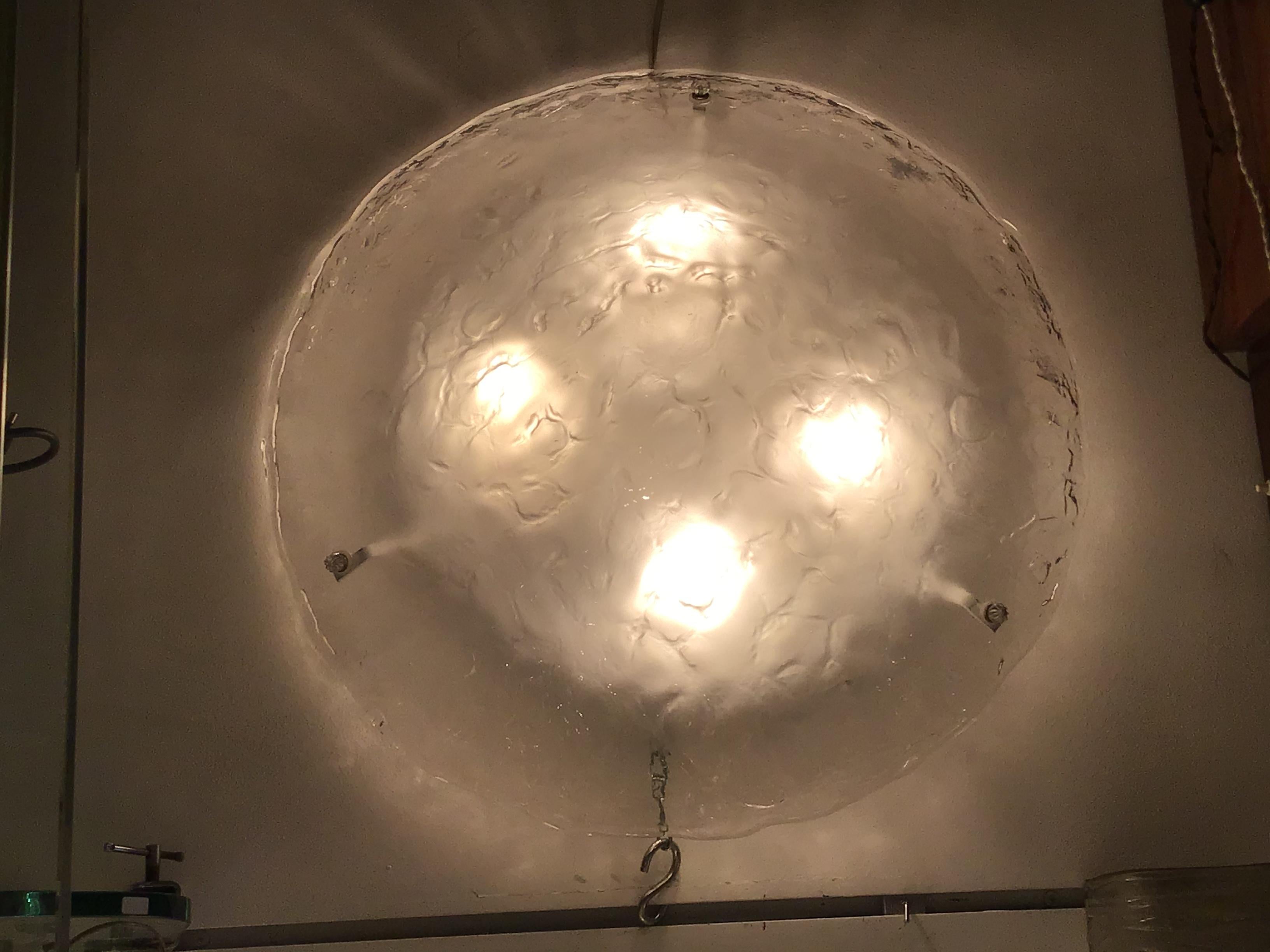 Fin du 20e siècle Lampe ceilling/lampe à suspension Mazzega en métal et verre de Murano, 1970, Italie  en vente