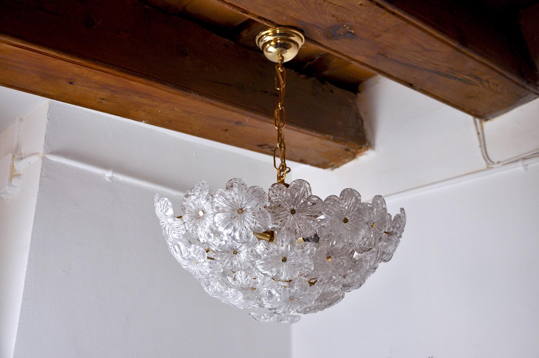 Hollywood Regency Mazzega Chandelier in Frosted Murano Glass, Italy, 1970