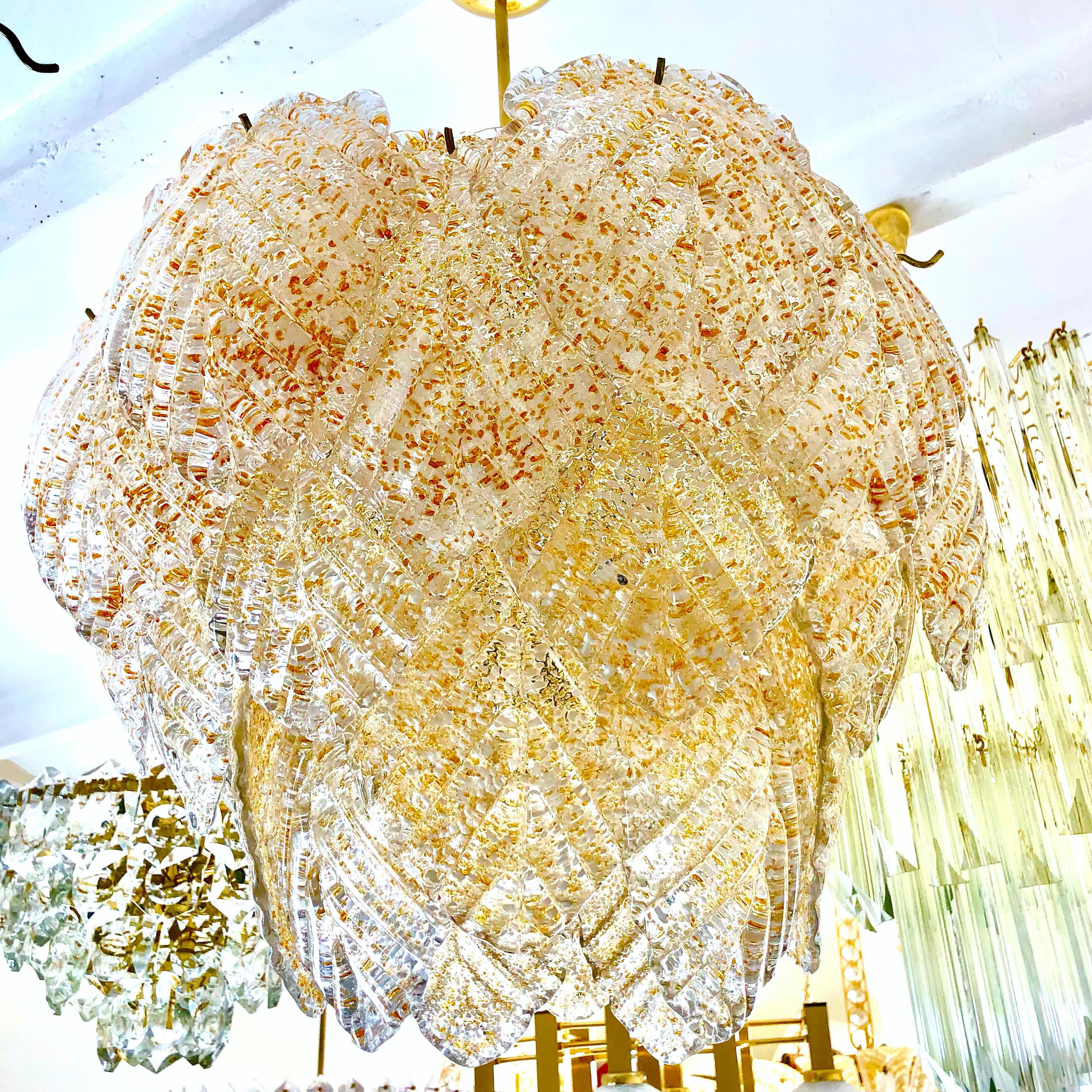 Mazzega Chandelier Murano Ice Frost Glass Bicolore Lamp , Italy 1970 In Good Condition In DÉNIA, ES