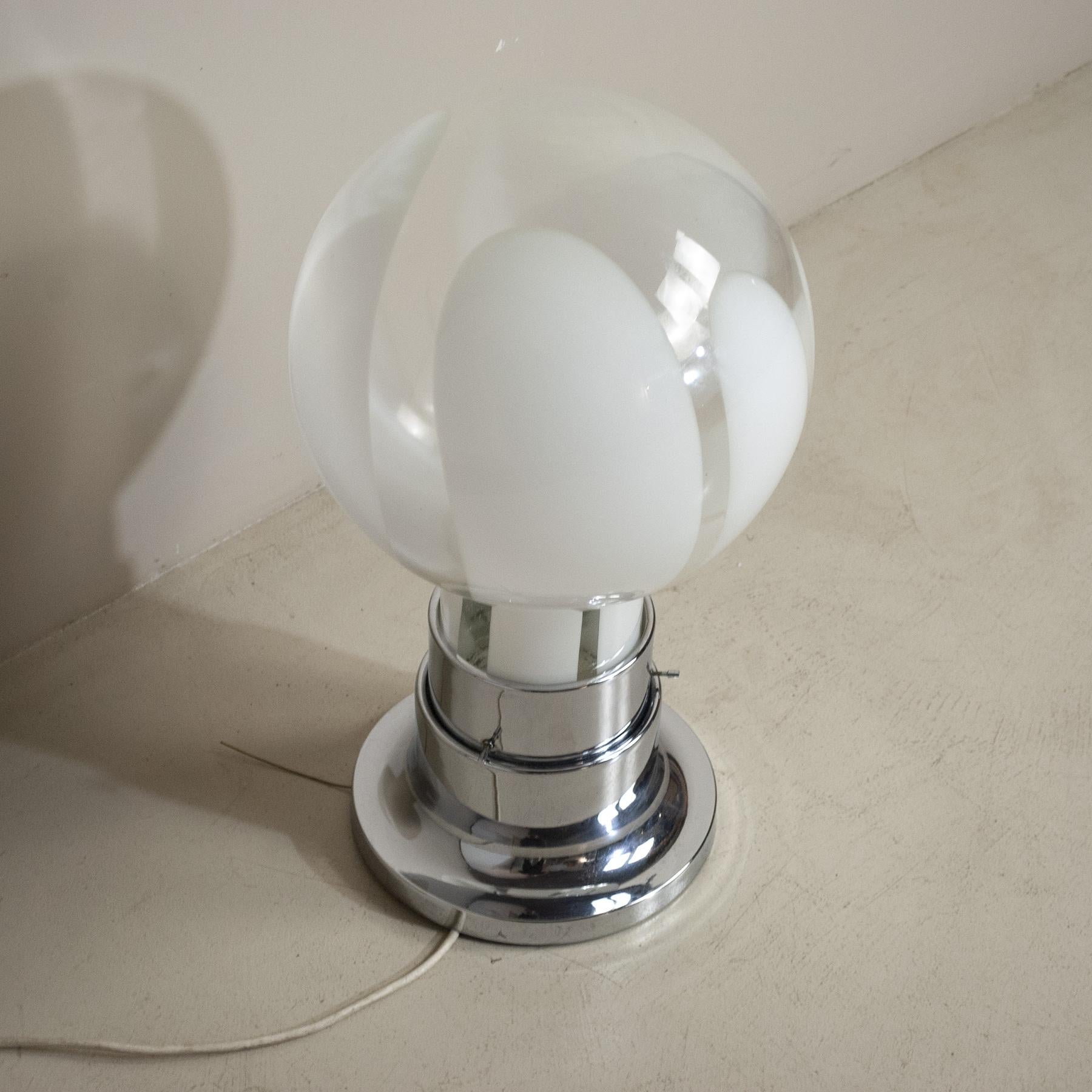 Fin du 20e siècle Mazzega lampe de bureau italienne mi-siècle moderne des années 70 en vente