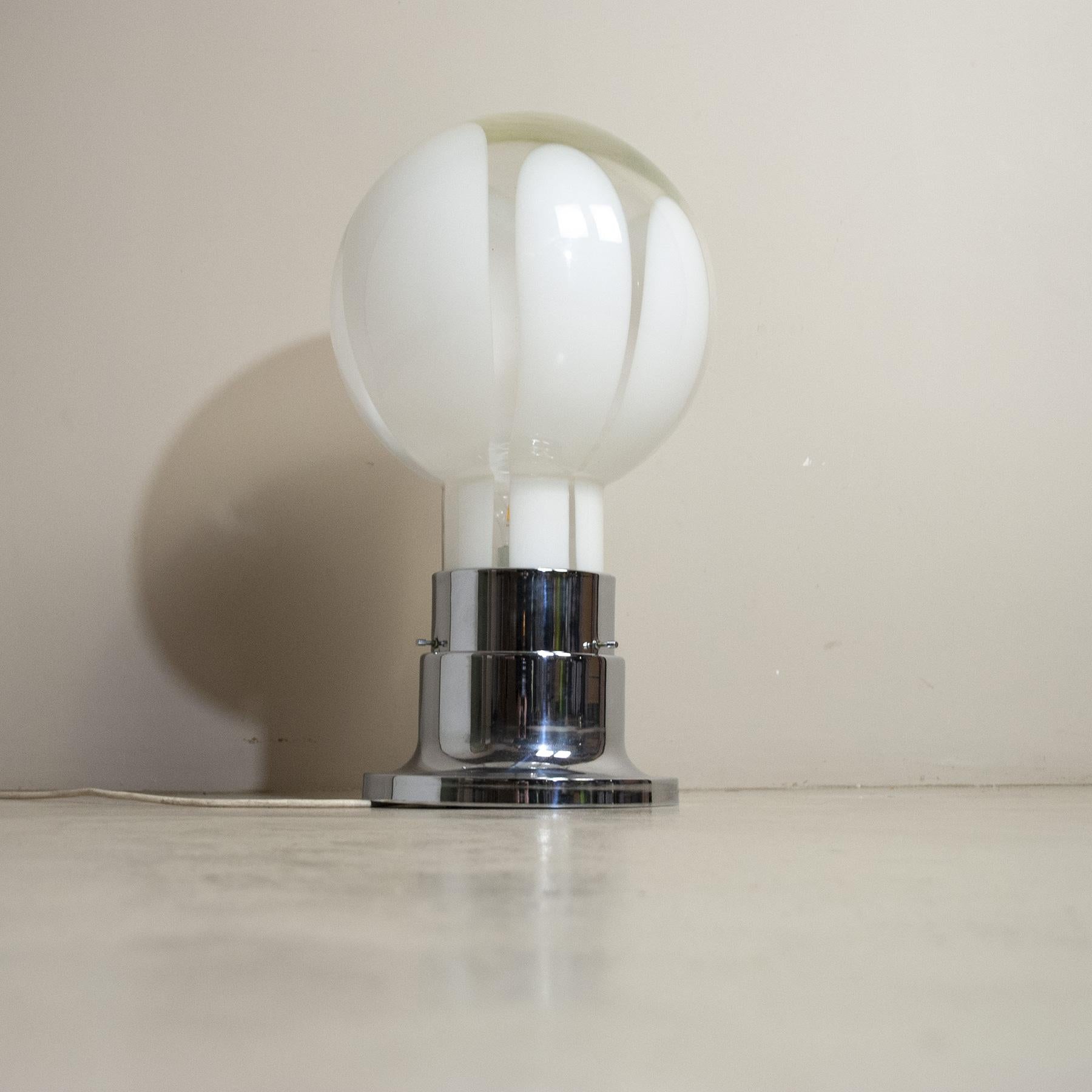 Mazzega lampe de bureau italienne mi-siècle moderne des années 70 en vente 1