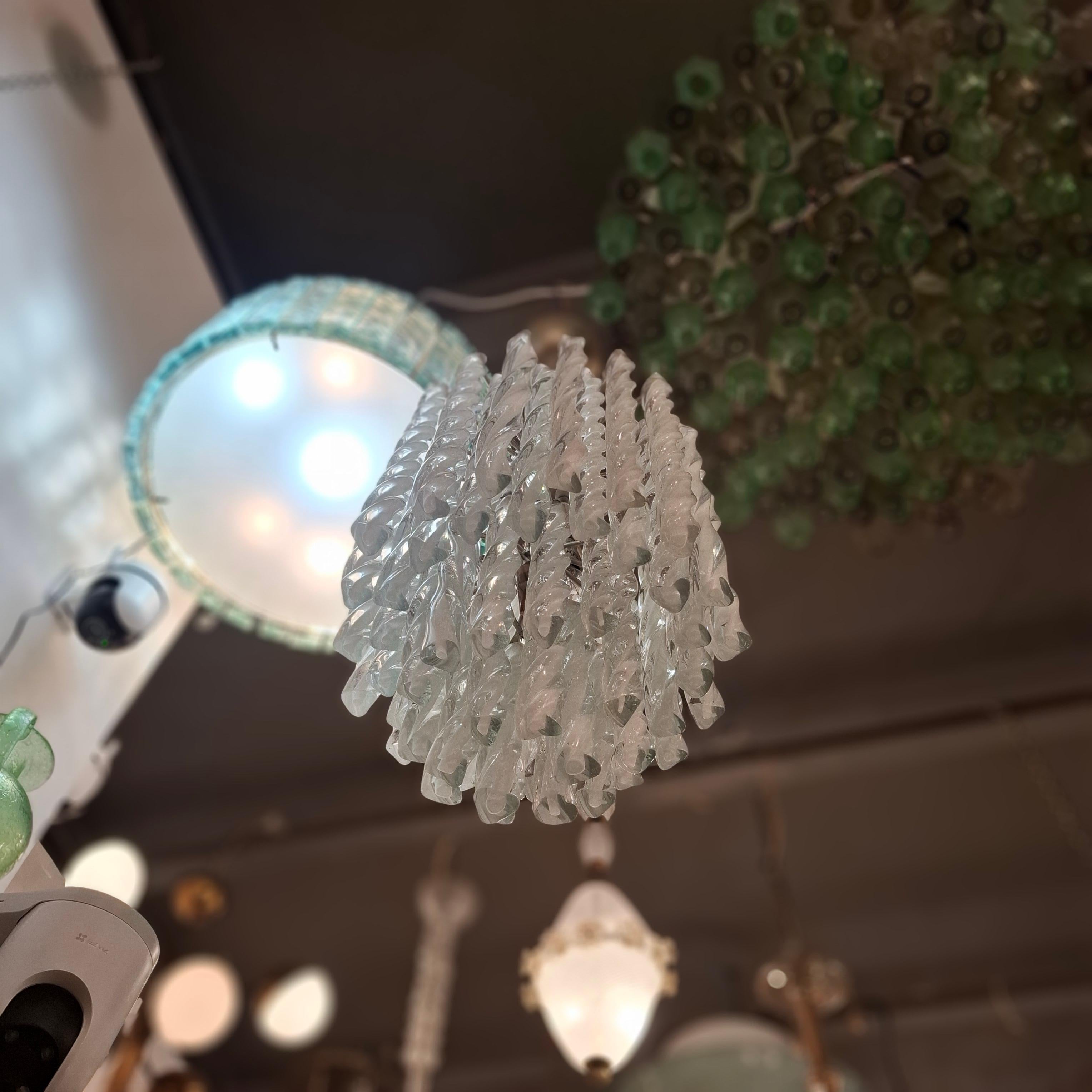 MERAVIGLIOSO LAMPAdARIO MAZZEGA
1960
SOLO LA PARTE IN VETRO MISURA 40CENTIMETRI X ALTEZZA 50CM