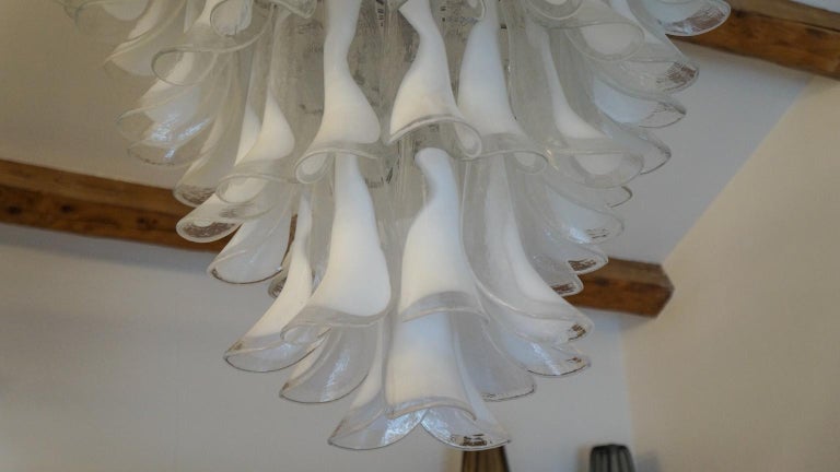 La Murrina Mid-Century Modern White Murano Glass Selle Chandelier, 1988s For Sale 14