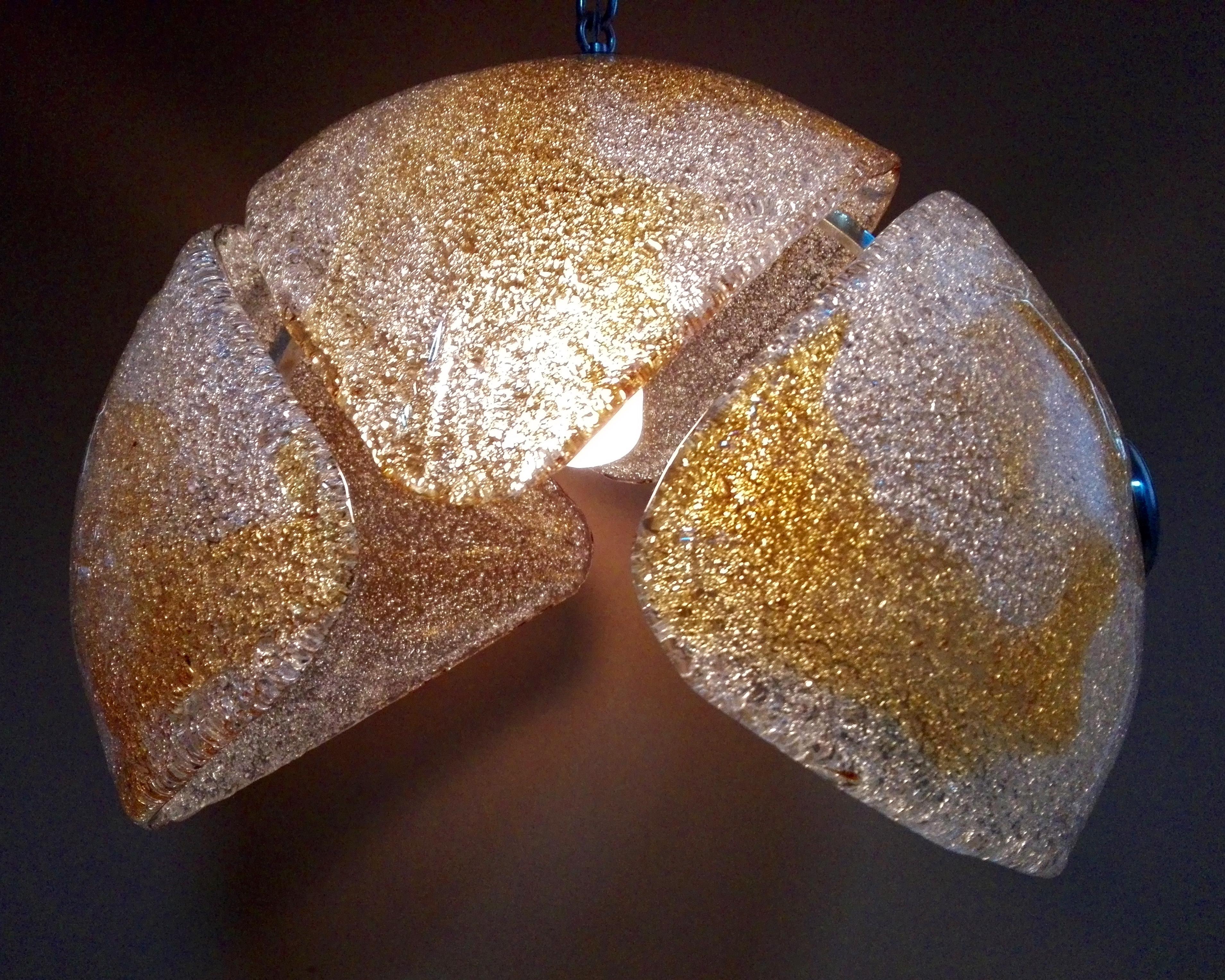 1960s Mazzega attributable Space Age Pendant Lamp in Murano Hand-Blown Glass  For Sale 7