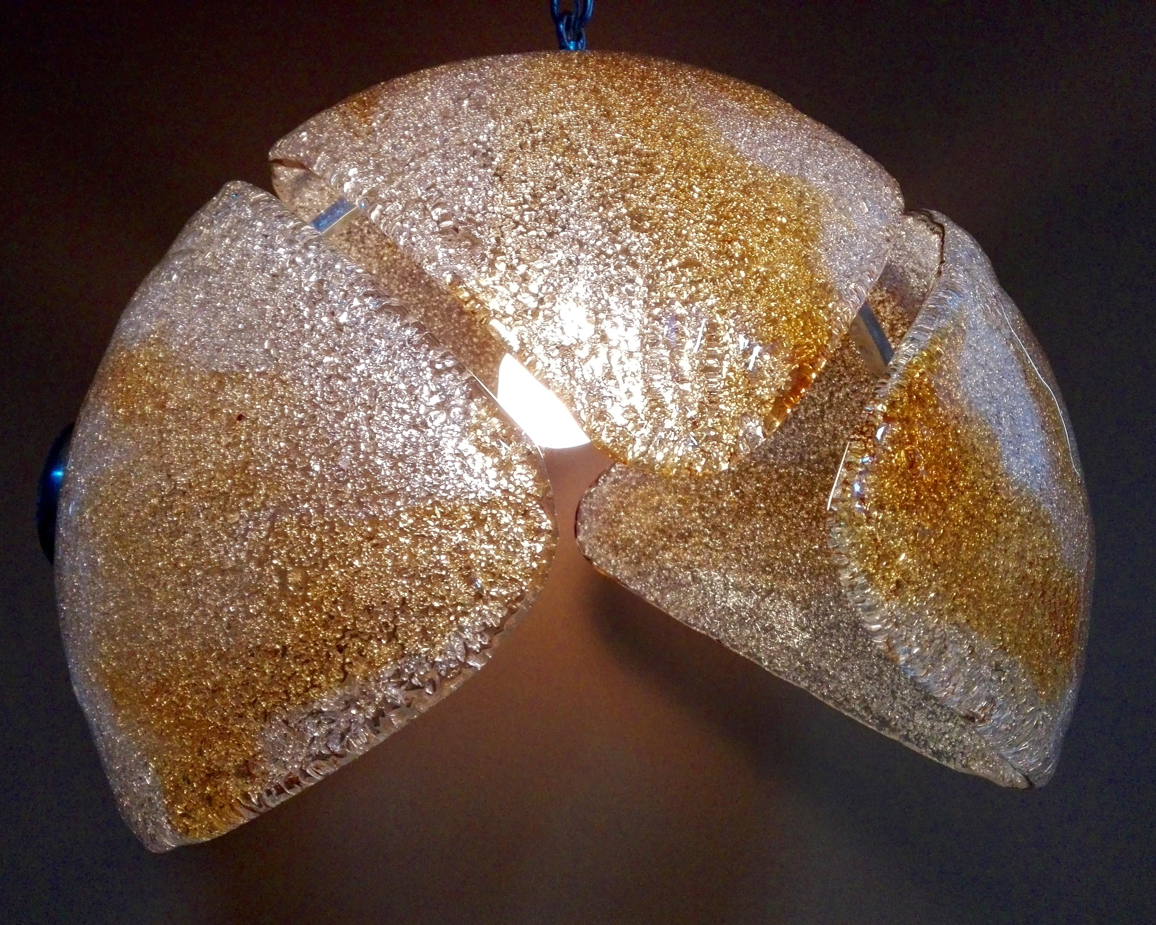 Hand-Crafted 1960s Mazzega attributable Space Age Pendant Lamp in Murano Hand-Blown Glass  For Sale