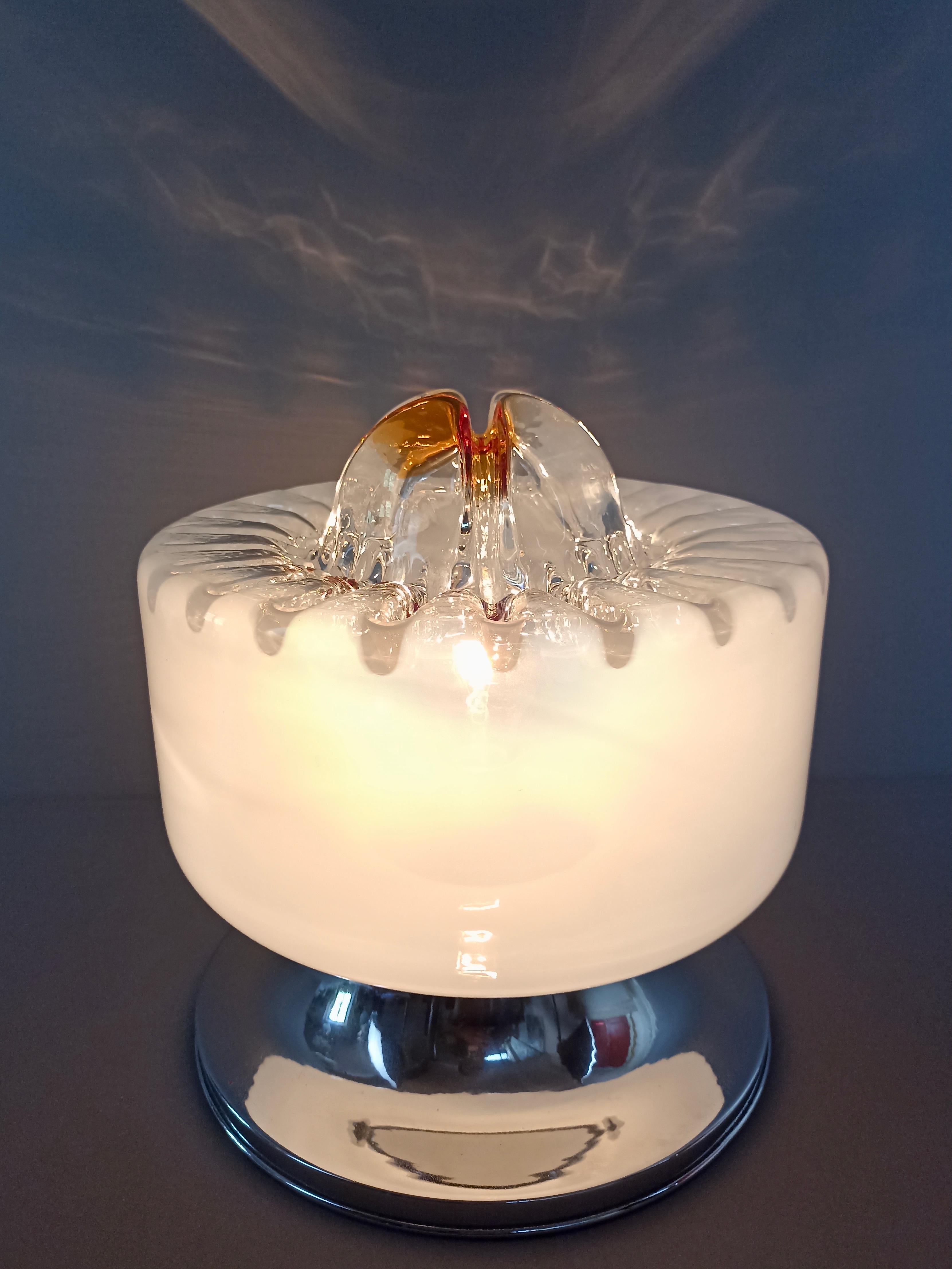 1970s Mazzega attributable Murano art glass and chrome one-light table lamp. For Sale 3