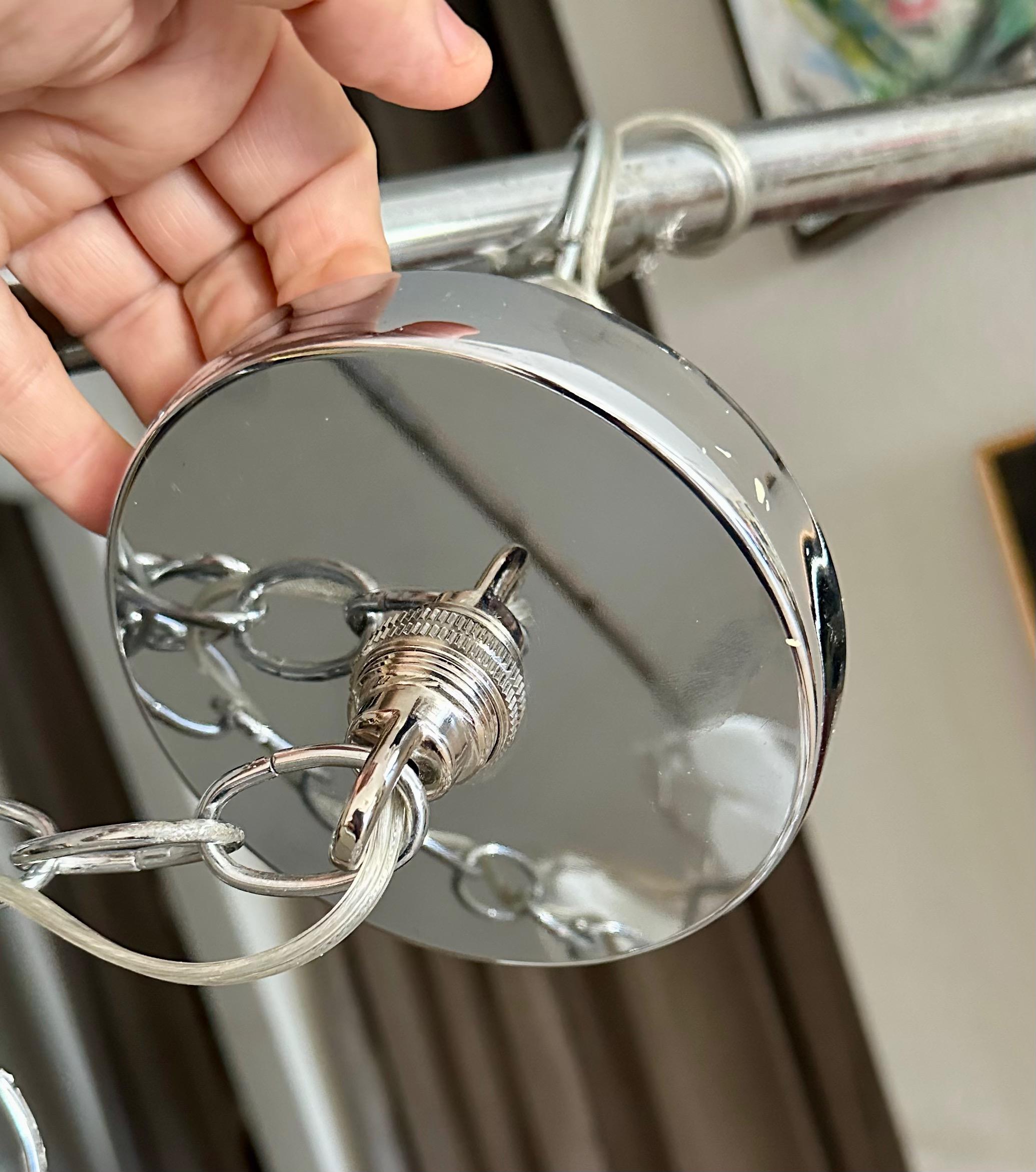 Araña de pétalos blancos transparentes Mazzega Murano en venta 8