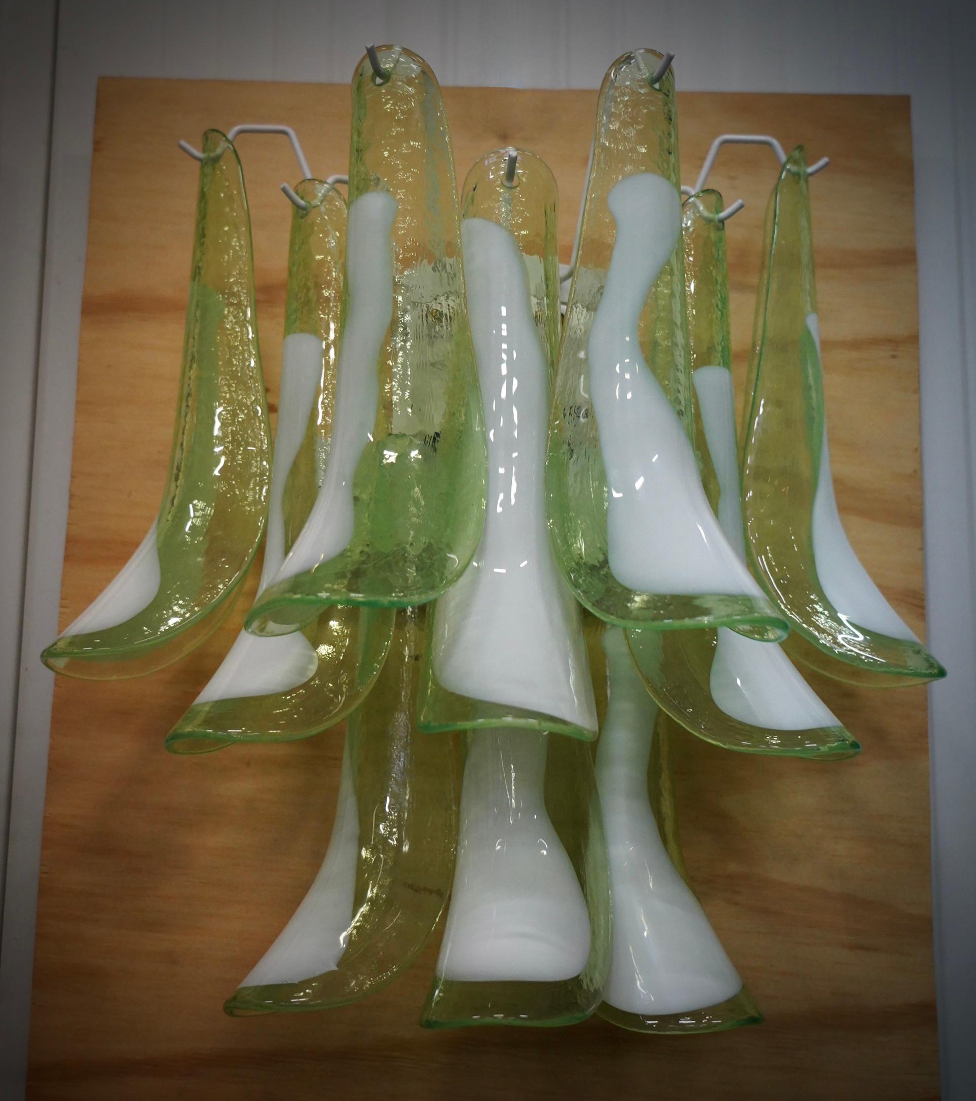 Late 20th Century Mazzega Murano Green and White Art Glass Midcentury Wall Lights Sconces, 1990 For Sale