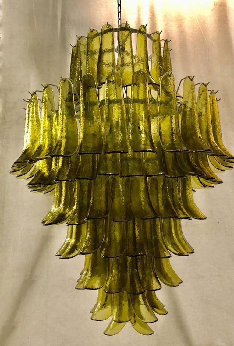 Mazzega Murano Round Green Color Midcentury Chandelier, 1980 In Good Condition In Rome, IT