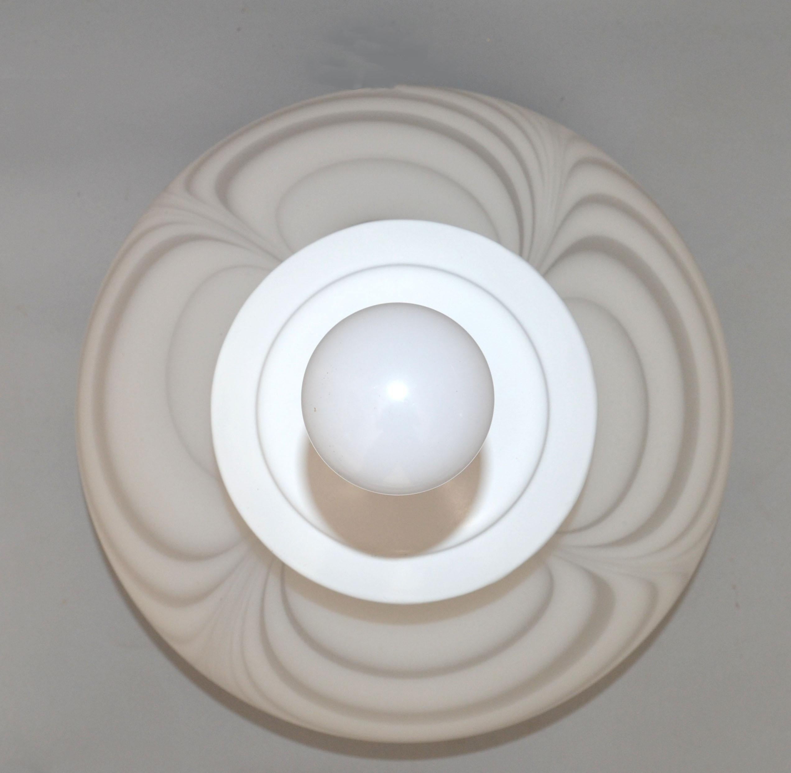 Mazzega Murano-Tischlampe aus weißem, gesprenkeltem Muranoglas, 1970, Italien im Zustand „Gut“ im Angebot in Miami, FL