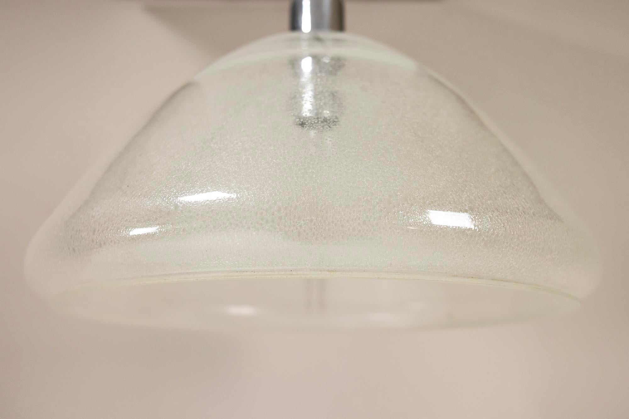 Mazzega Pendant Lamp in Bullicante Murano Glass by Carlo Nason, Italy 1970s In Good Condition For Sale In Hellouw, NL