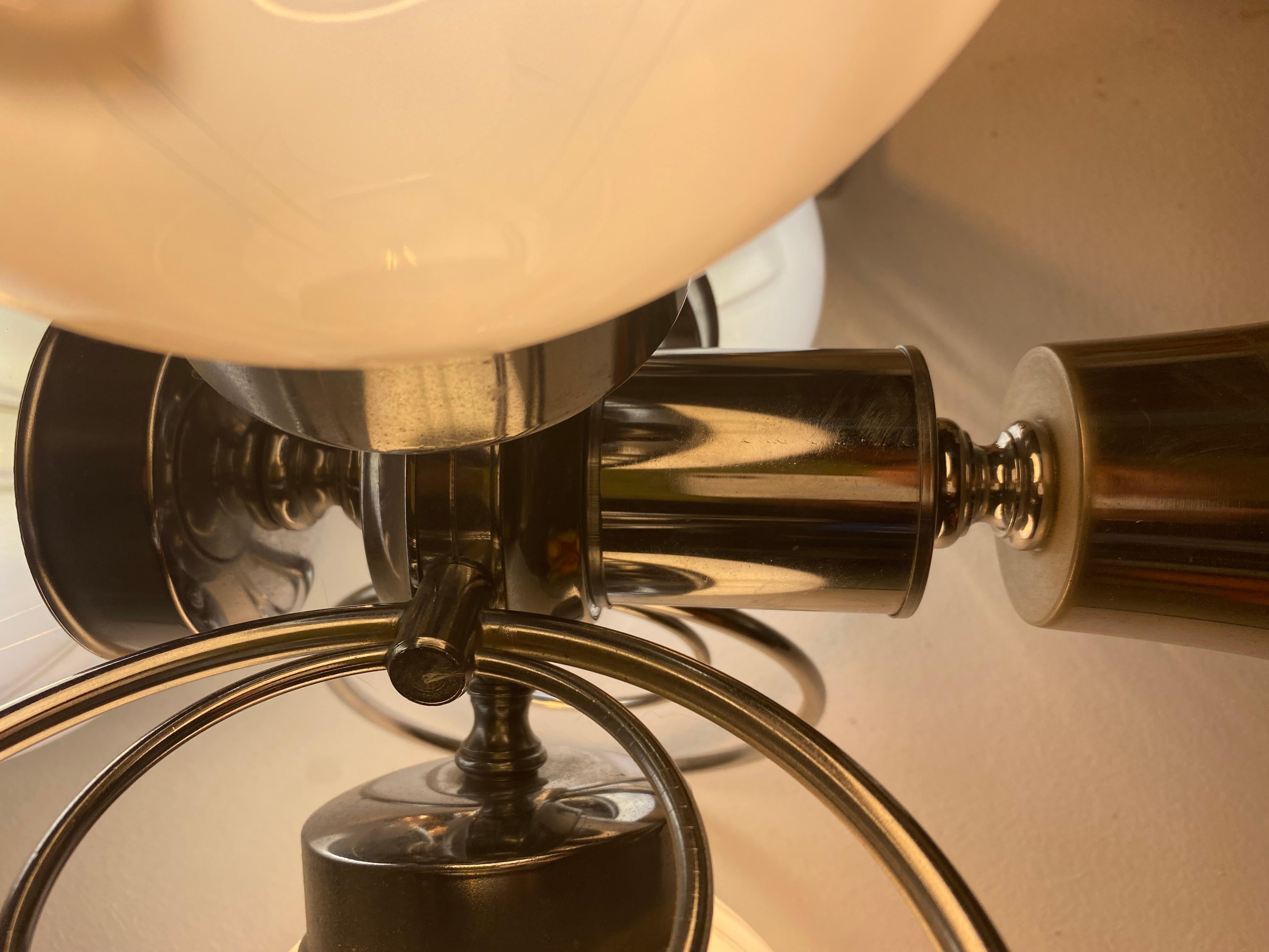 Lampe de table Mazzega en verre à 4 globes de l'ère spatiale de Murano, Italie, 1960 Bon état - En vente à DÉNIA, ES