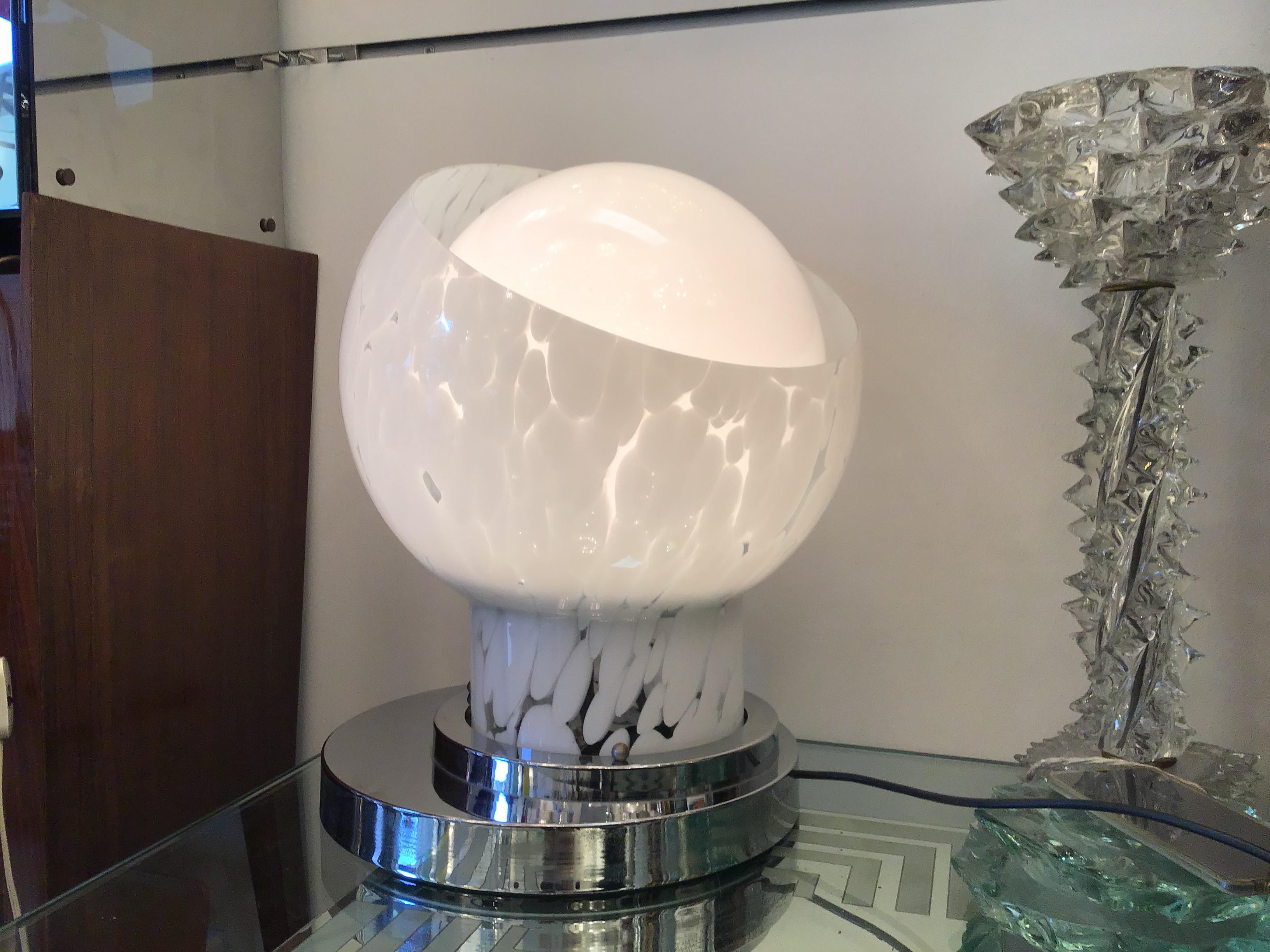 Lampe de bureau Mazzega en métal et verre de Murano couleur crème, 1965, Italie en vente 2