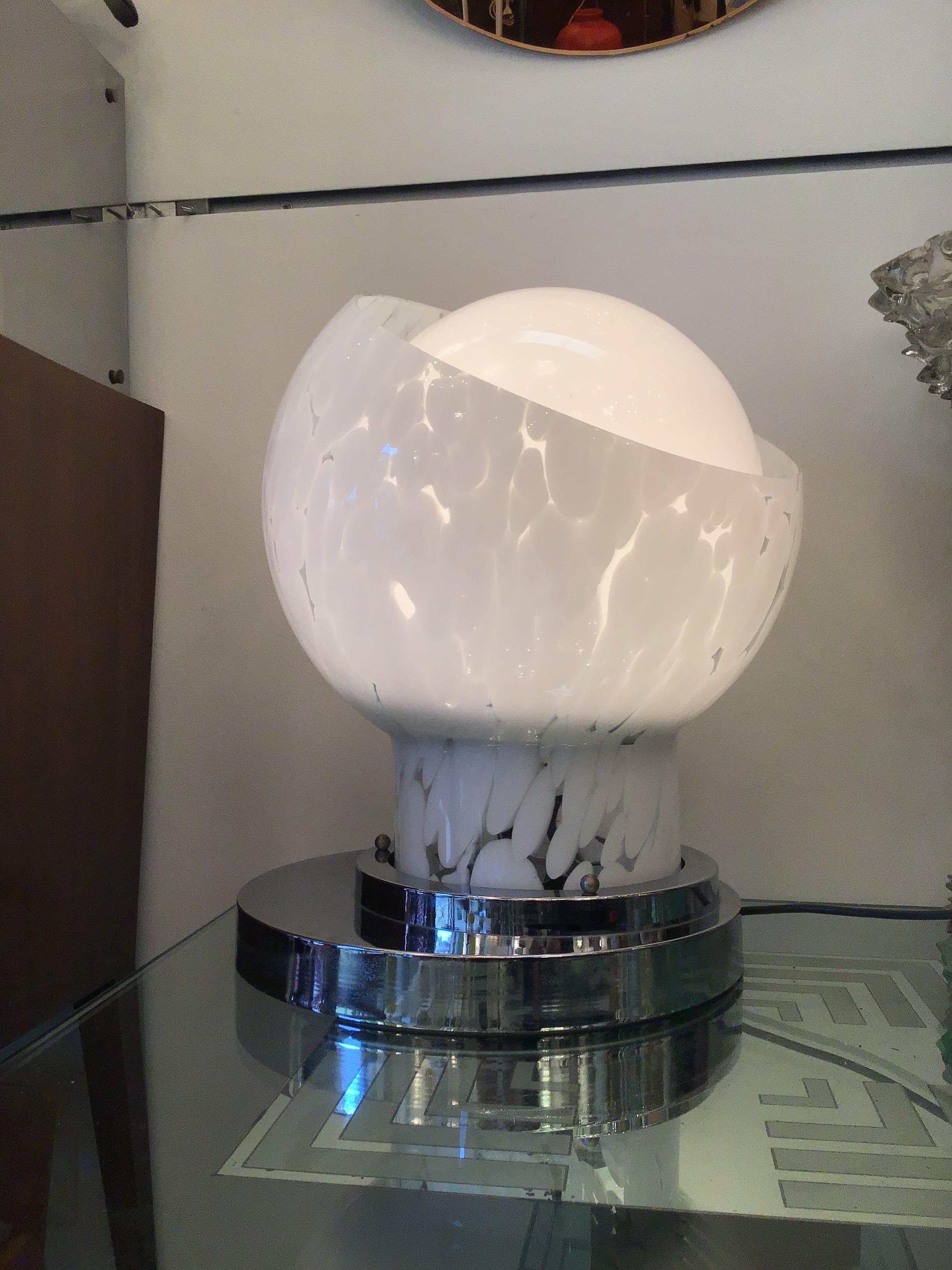 Mazzega Table Lamp Metal Crome Murano Glass 1965 Italy In Excellent Condition For Sale In Milano, IT