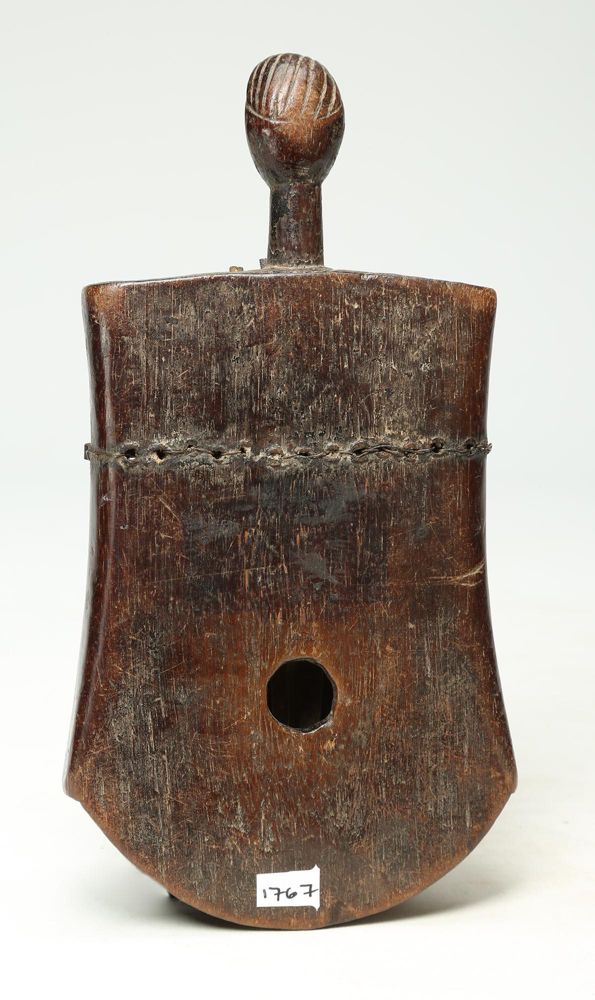Afrikanisches Stammeskunstinstrument, Mbira oder Sanza Kongo, frühes 20. Jahrhundert im Zustand „Gut“ im Angebot in Santa Fe, NM