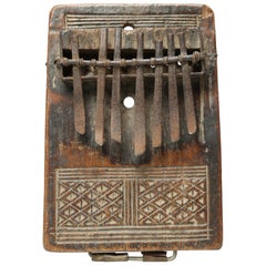 Mbira o Sanza Congo Strumento musicale tribale africano dell'inizio del XX secolo