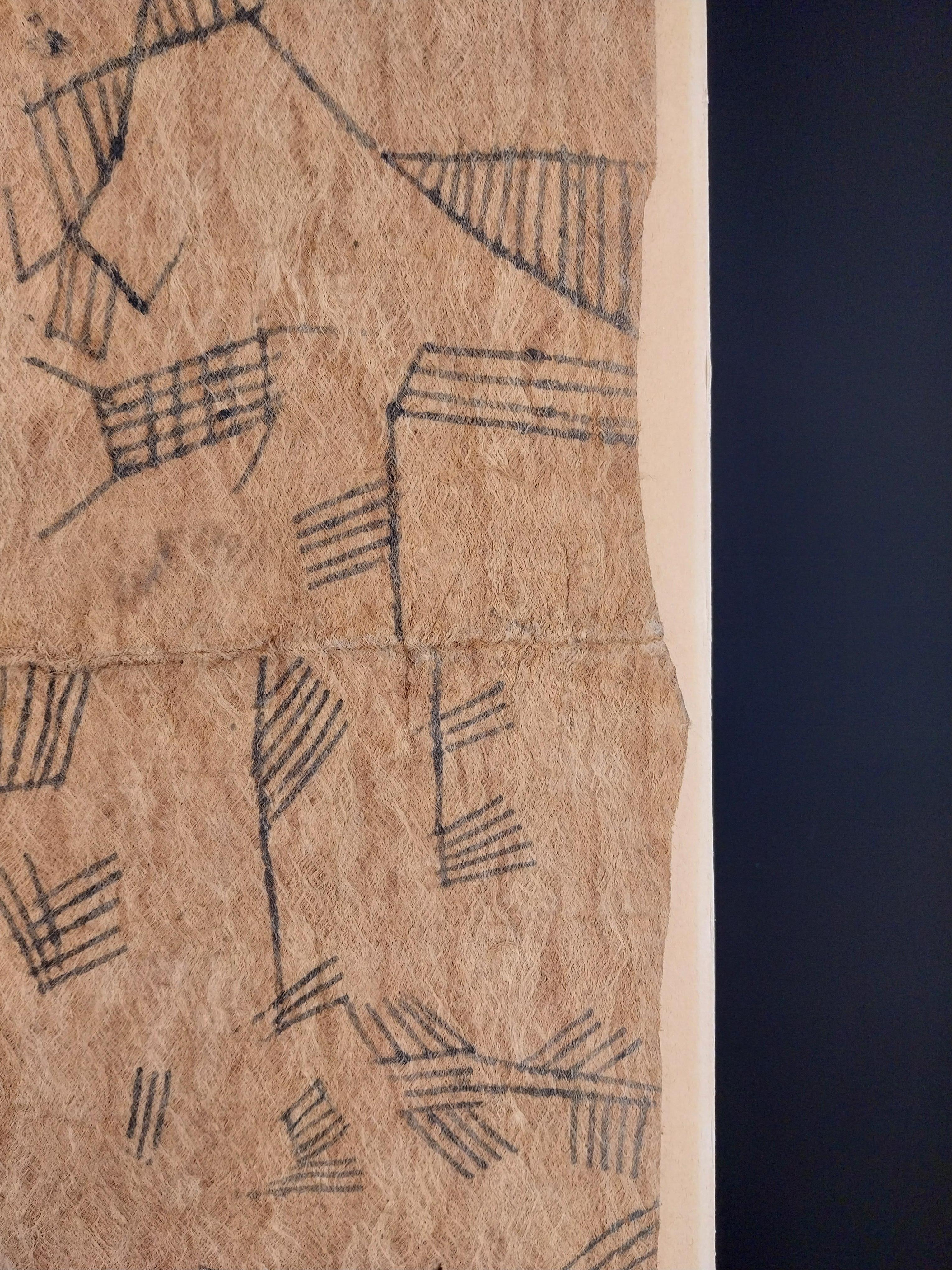 Congolais Tissu d'écorce traditionnel peint à la main Pygmee Ituri en vente