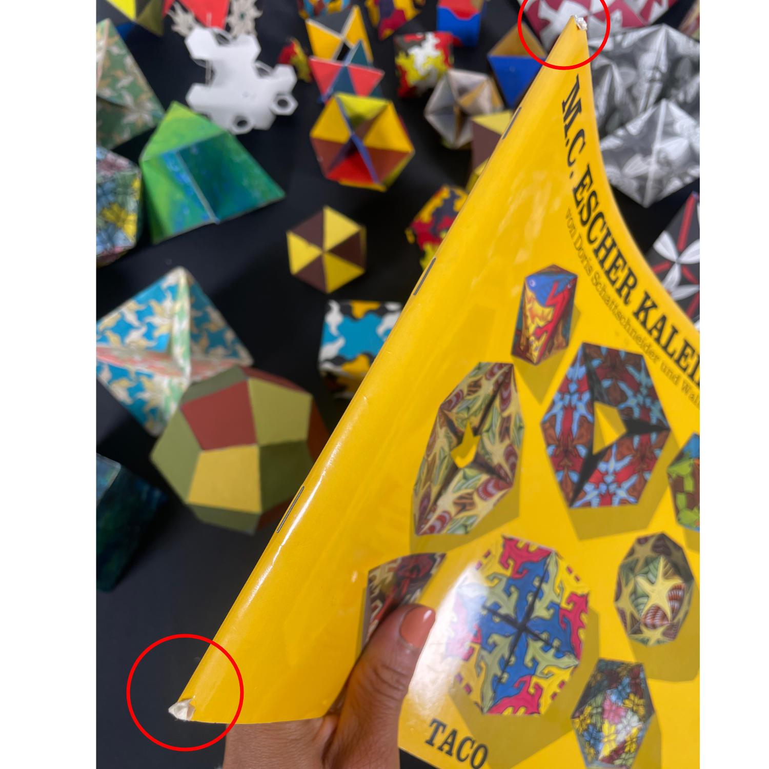 Livre Kaleidozyklein de M.C Escher avec motifs d'origami en vente 13