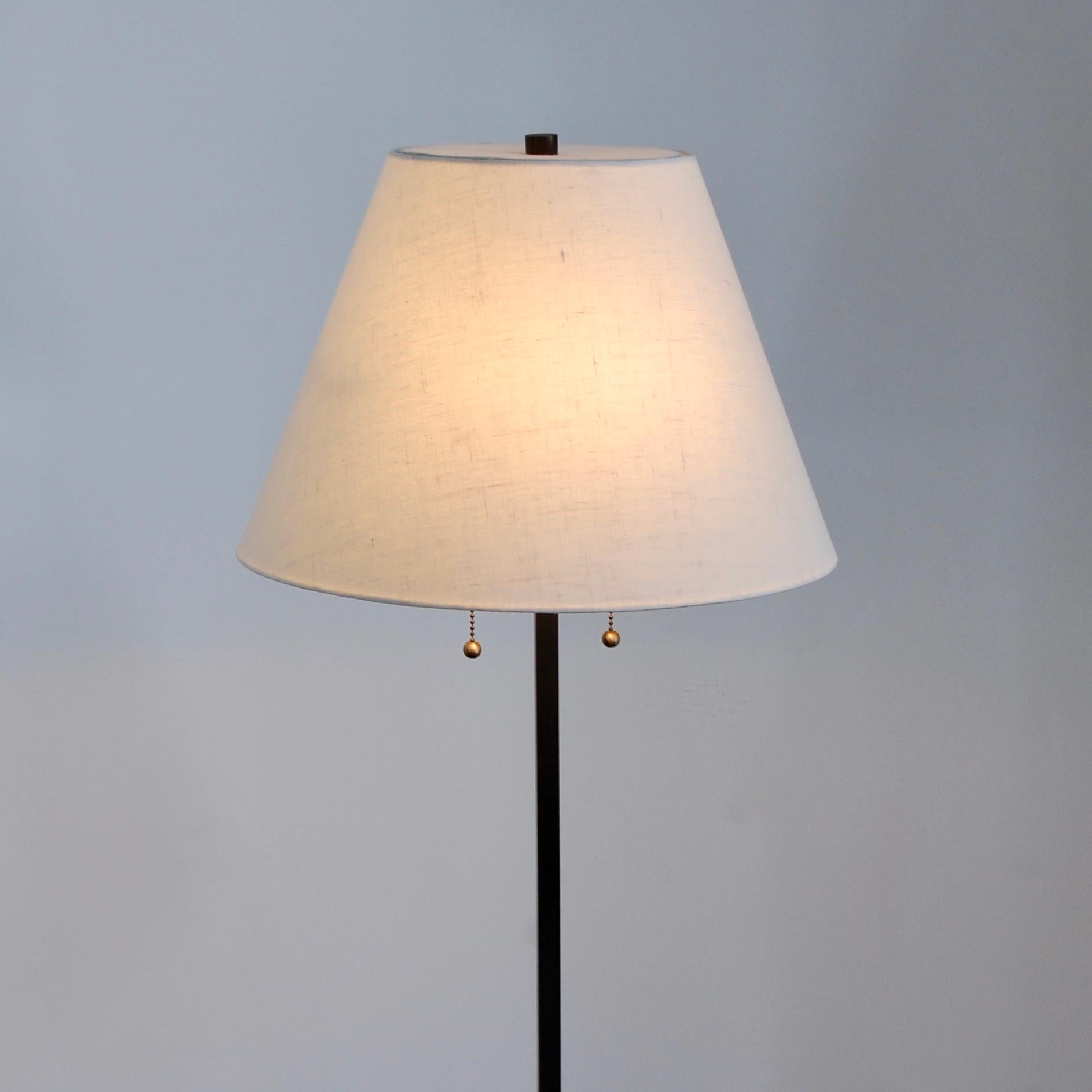 floor lamp with gold base