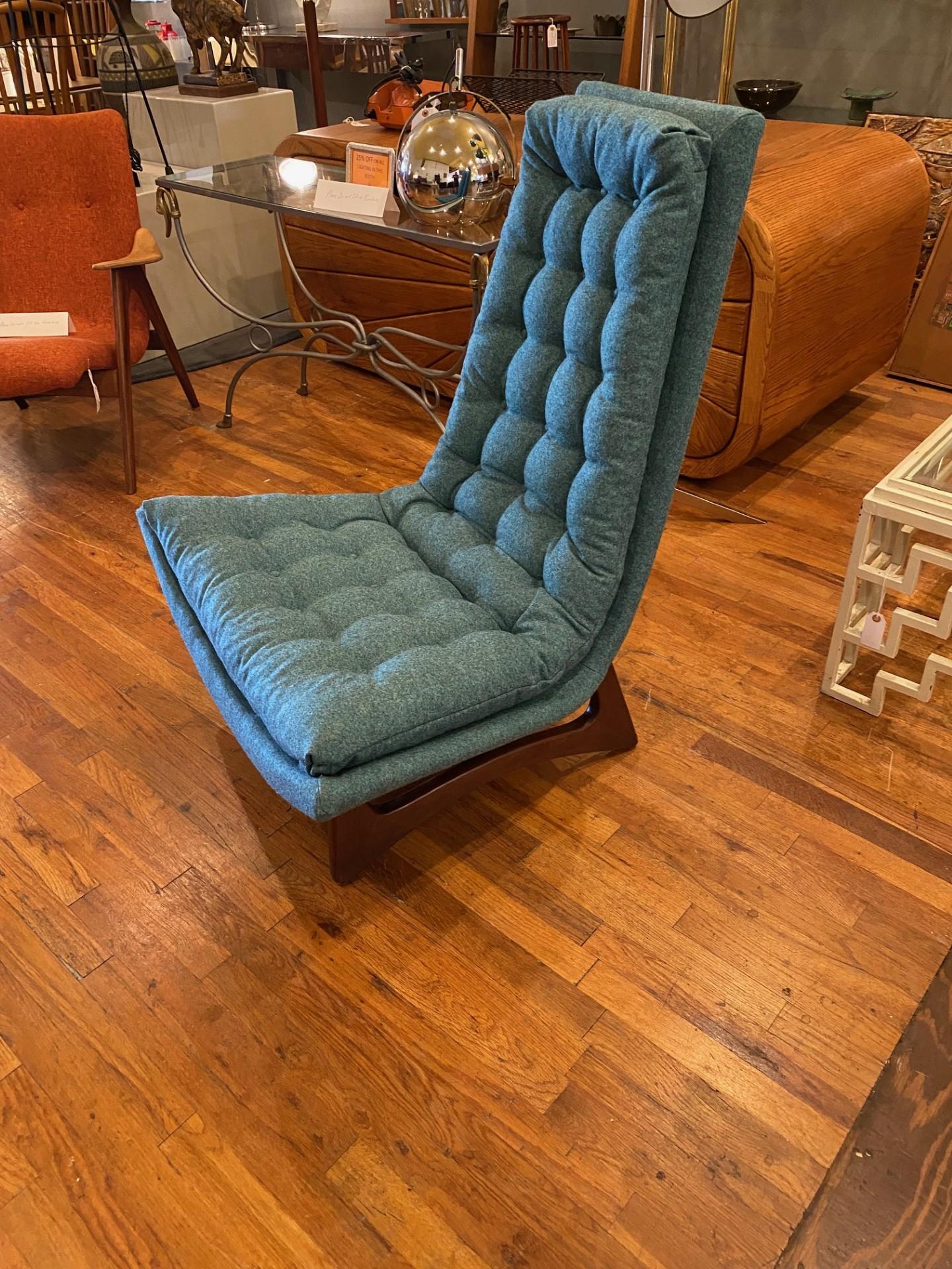 MC Gondola Club/ Lounge Chair, Attrib. Adrian Pearsall for Craft Associates 1960 In Good Condition For Sale In San Diego, CA