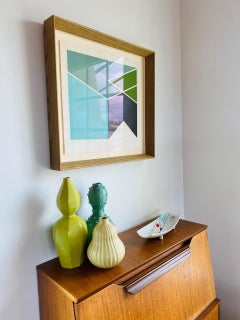 MC N.V. Koninklijke Plateelbakkerij Zuid-Holland Gouda Ceramic Footed Plate