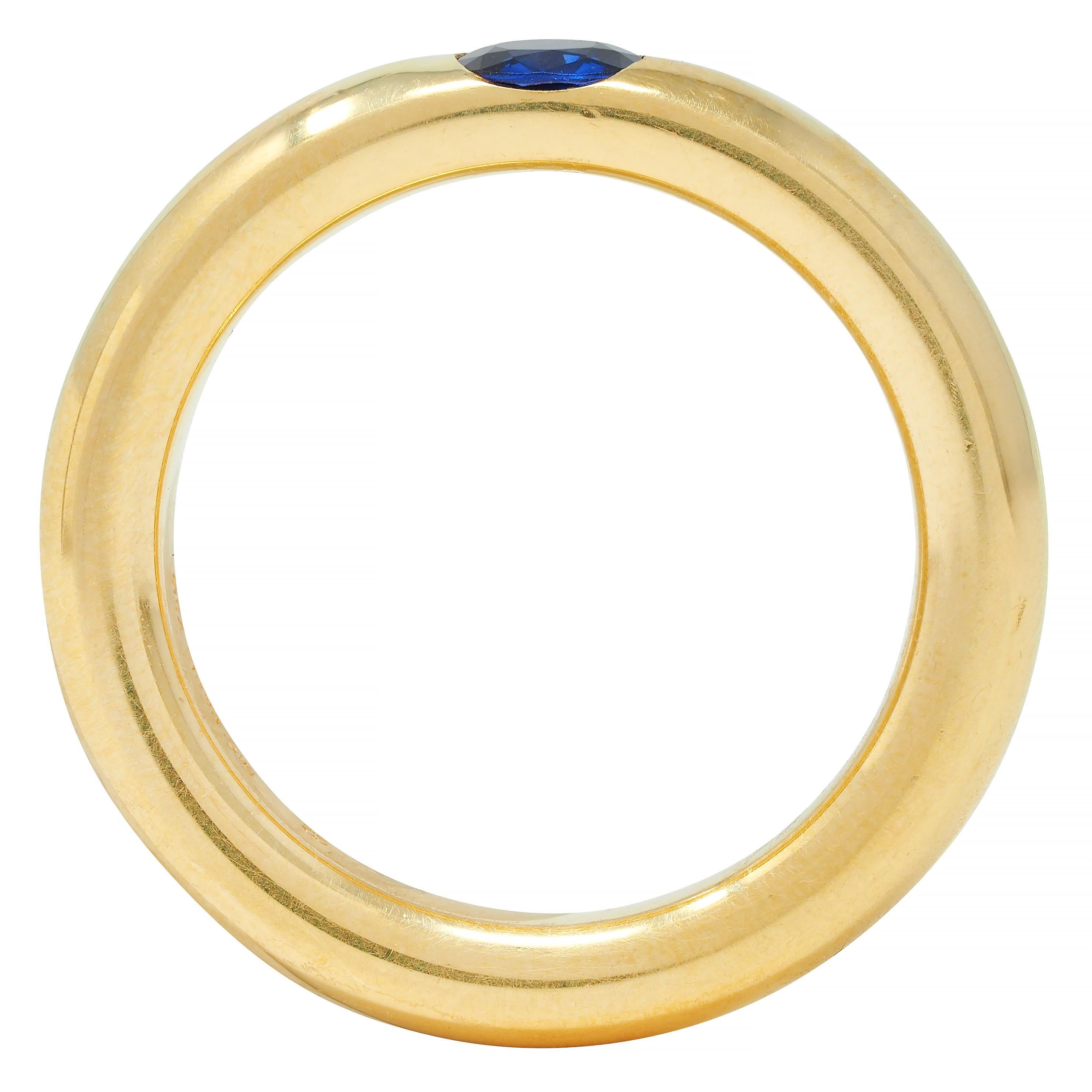 M.C. Paris Sapphire 18 Karat Yellow Gold Flush Set Vintage Unisex Band Ring For Sale 4