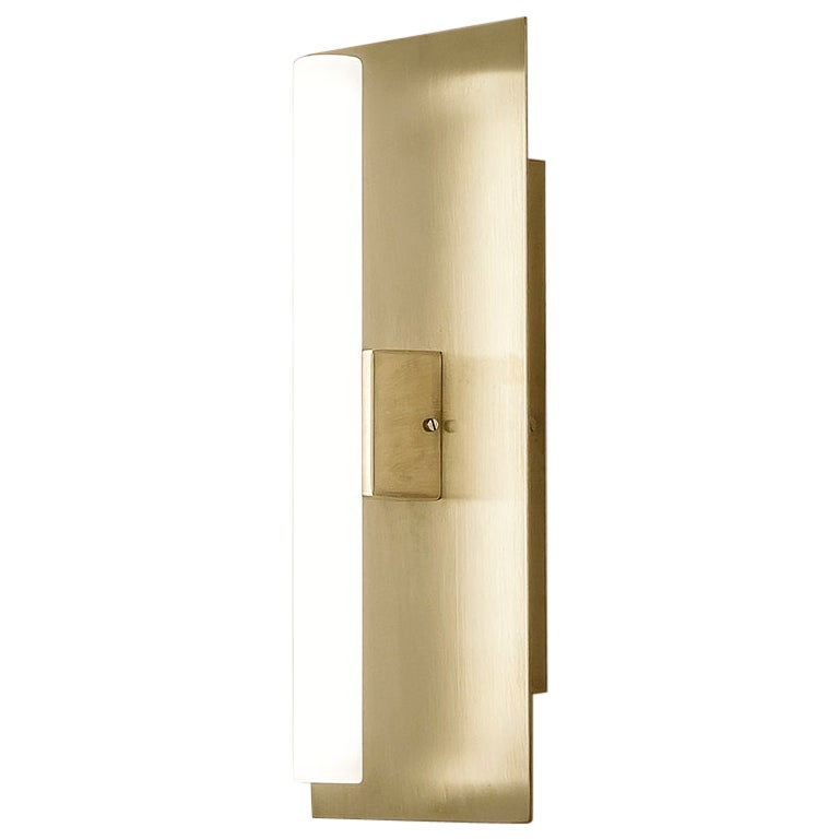 MC400 Wall Lamp in Satin Brushed Brass by Daluce