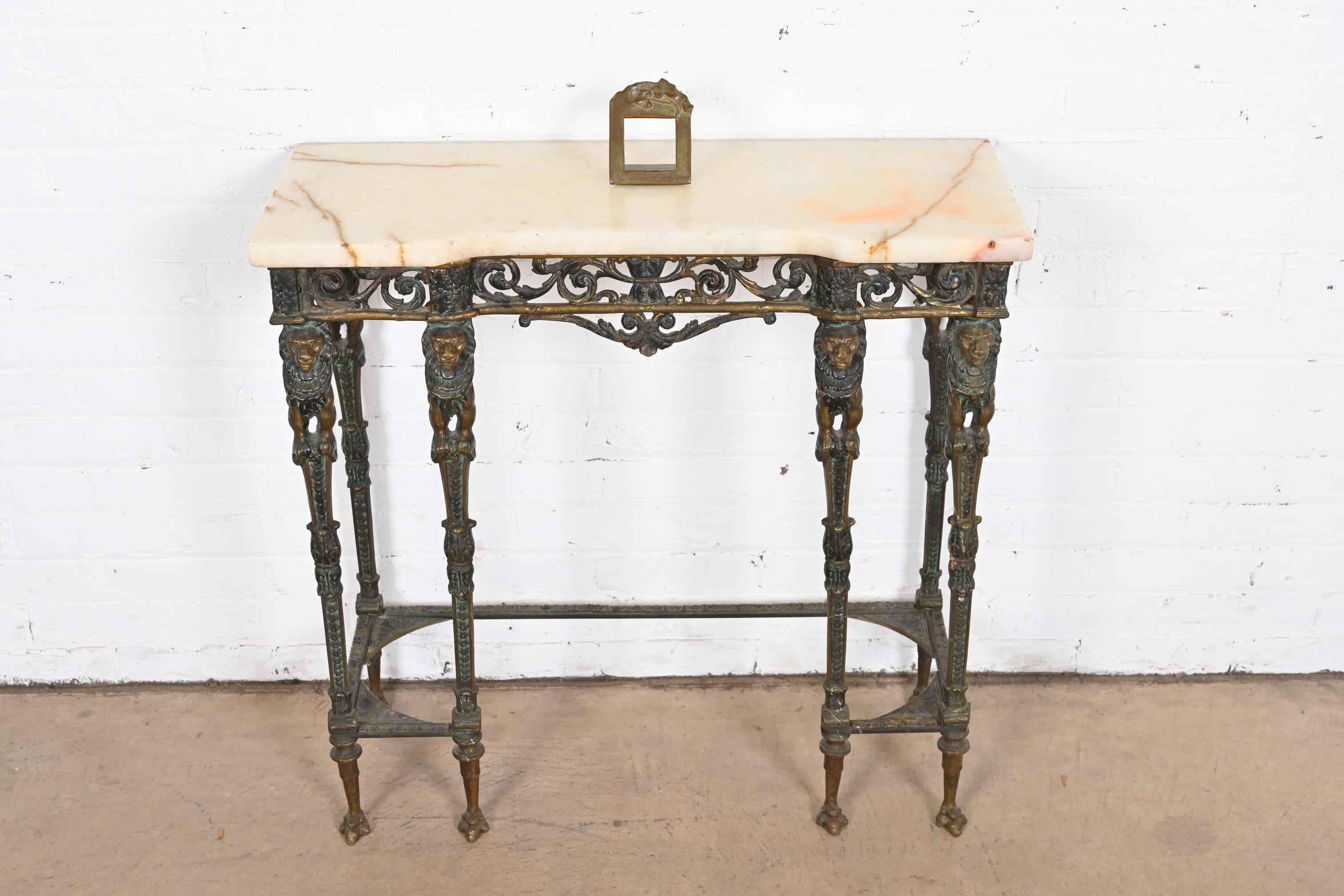 A gorgeous Art Nouveau bronze verdigris picture frame or desk calendar frame

In the manner of Tiffany Studios

By McClelland Barclay

USA, Early 20th Century

Measures: 3.5