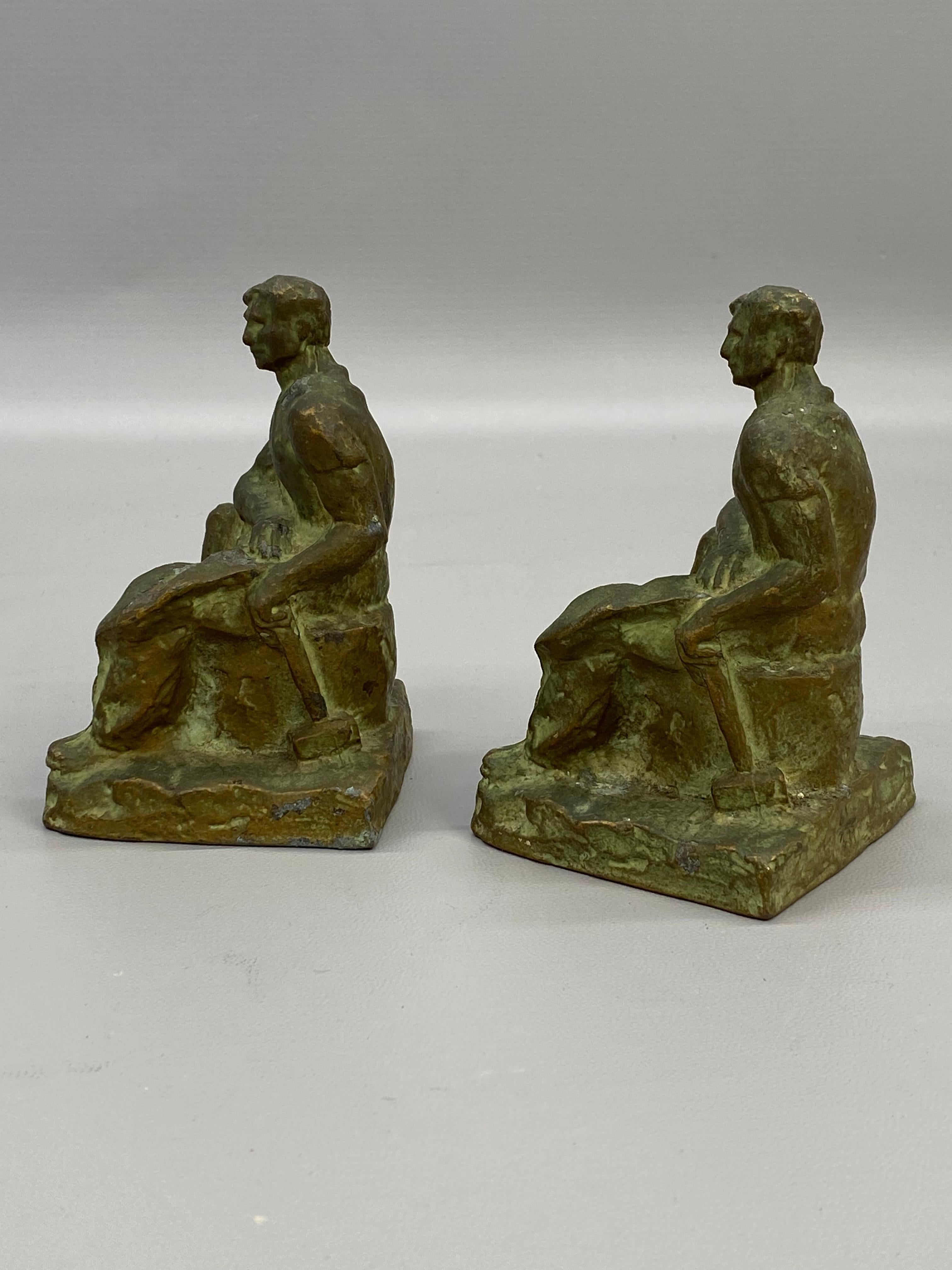 McClelland Barclay Bronzed Metal Blacksmith Bookends In Good Condition In Garnerville, NY