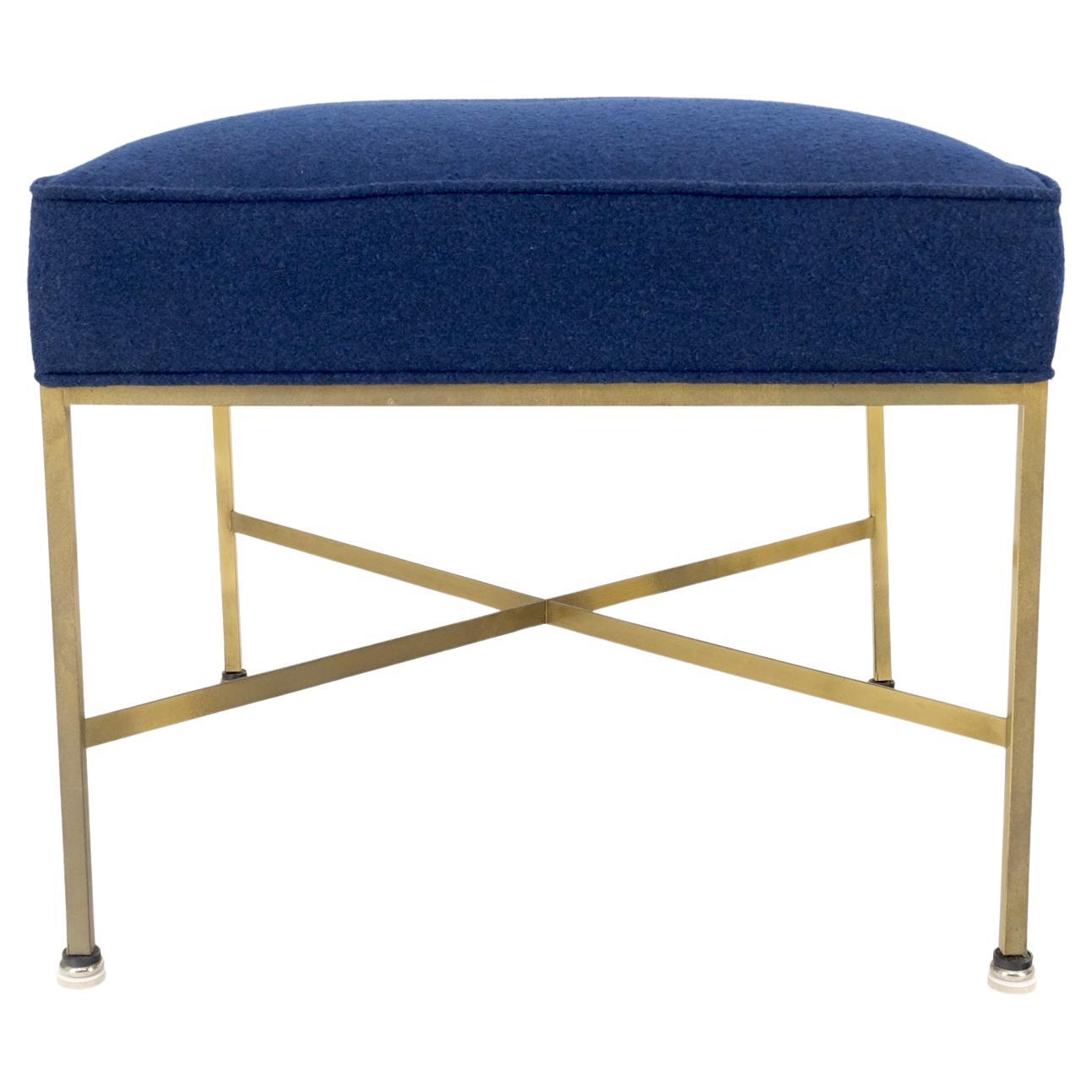 Tabouret de banc carré en laiton à base carrée en tissu bleu marine neuf de McCobb