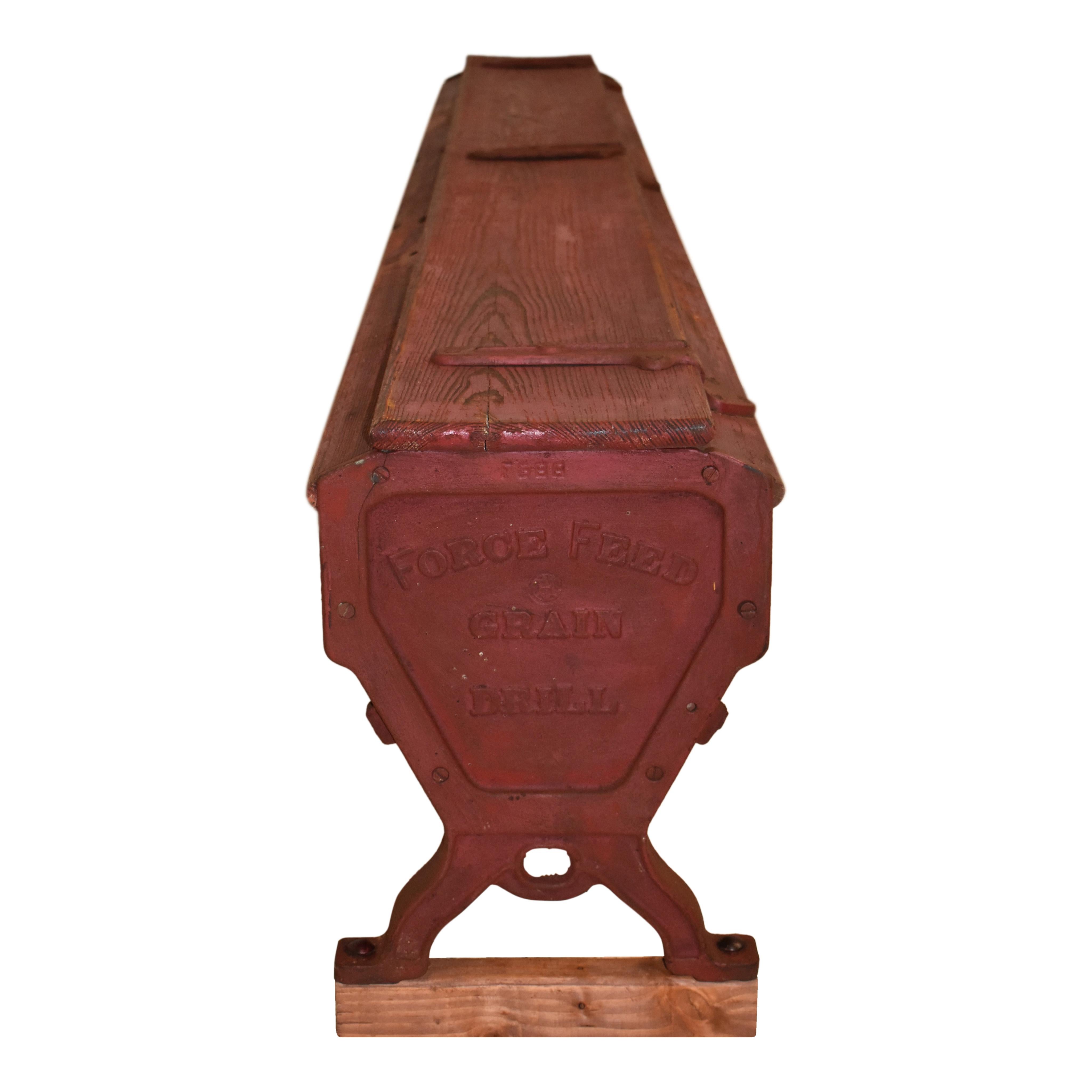 Banc McCormick pour perceuse à grains, vers 1920 Bon état - En vente à Evergreen, CO