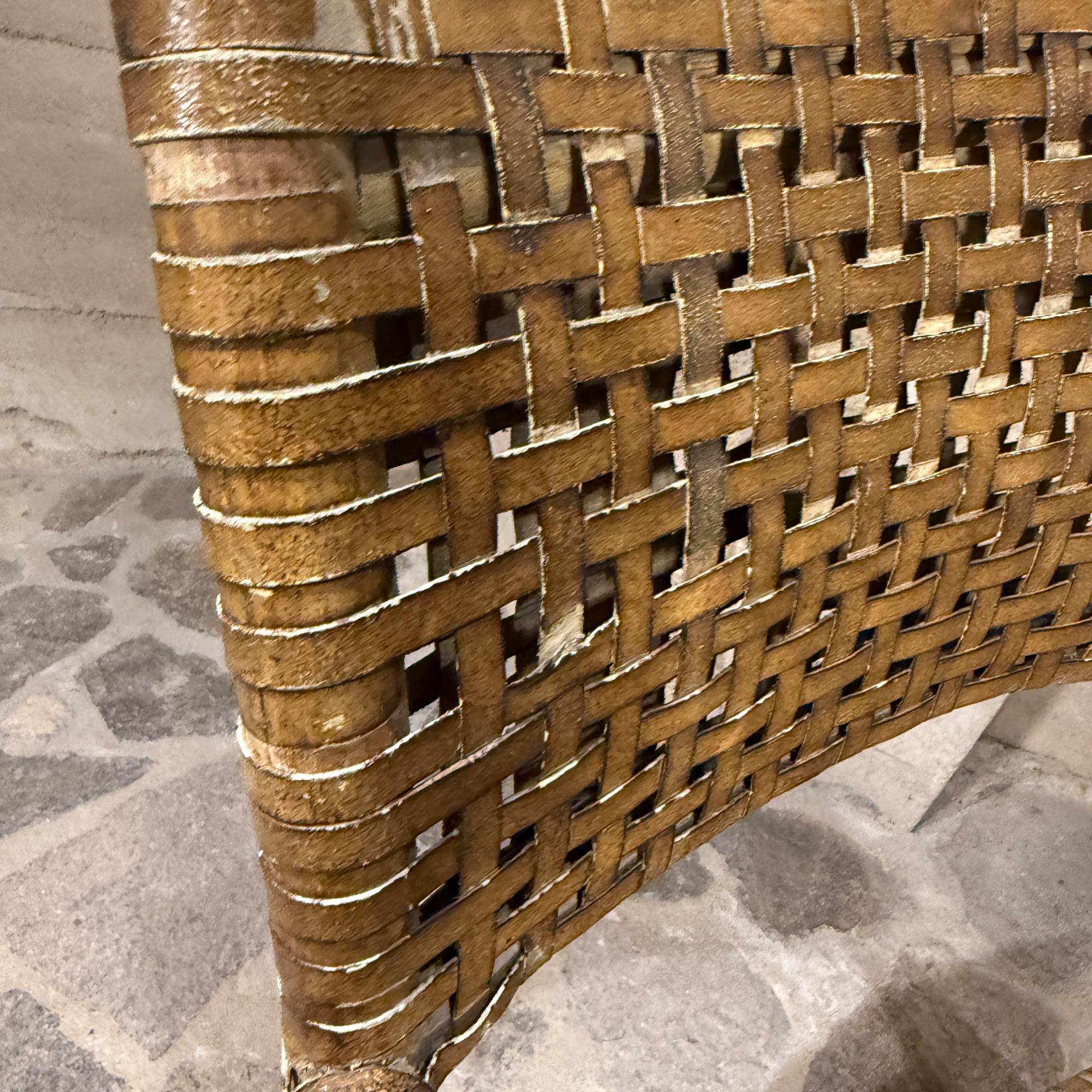 McGuire Antalya Poltrona da regista in rattan intrecciato con pelle di rawhide intrecciata in vendita 4